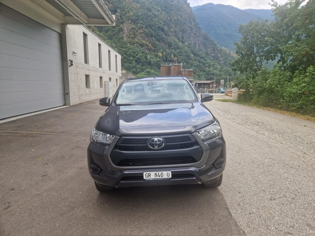 TOYOTA Hilux 2.4D-4D Comfort Double Cab 4x4 - Ponte Fisso in Alluminio "NUOVO" - Gancio Traino KG. 3500-image-2