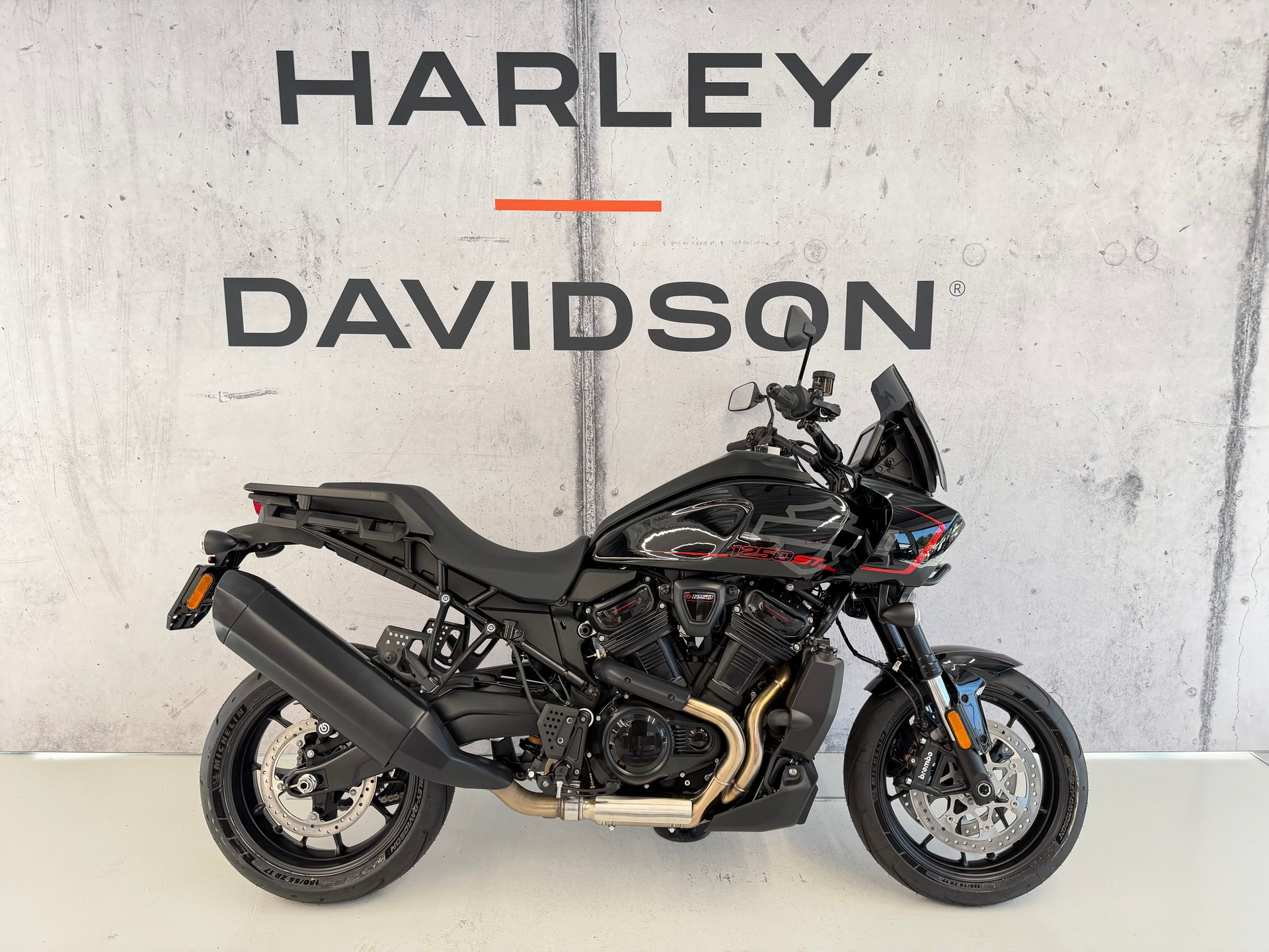HARLEY-DAVIDSON RA Pan America 1250 ST-image-0