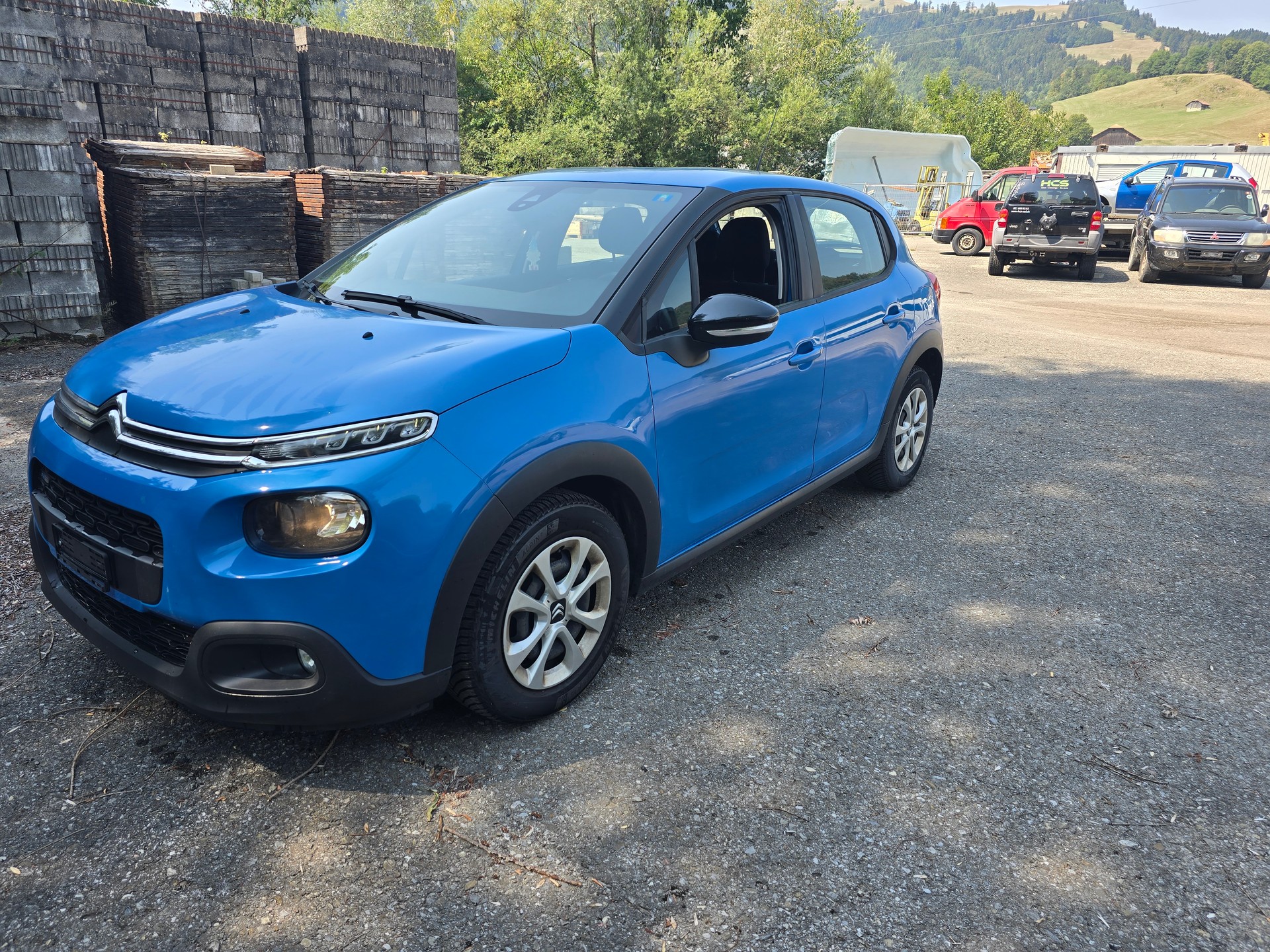 CITROEN C3 1.2i PureTech Feel-image-1