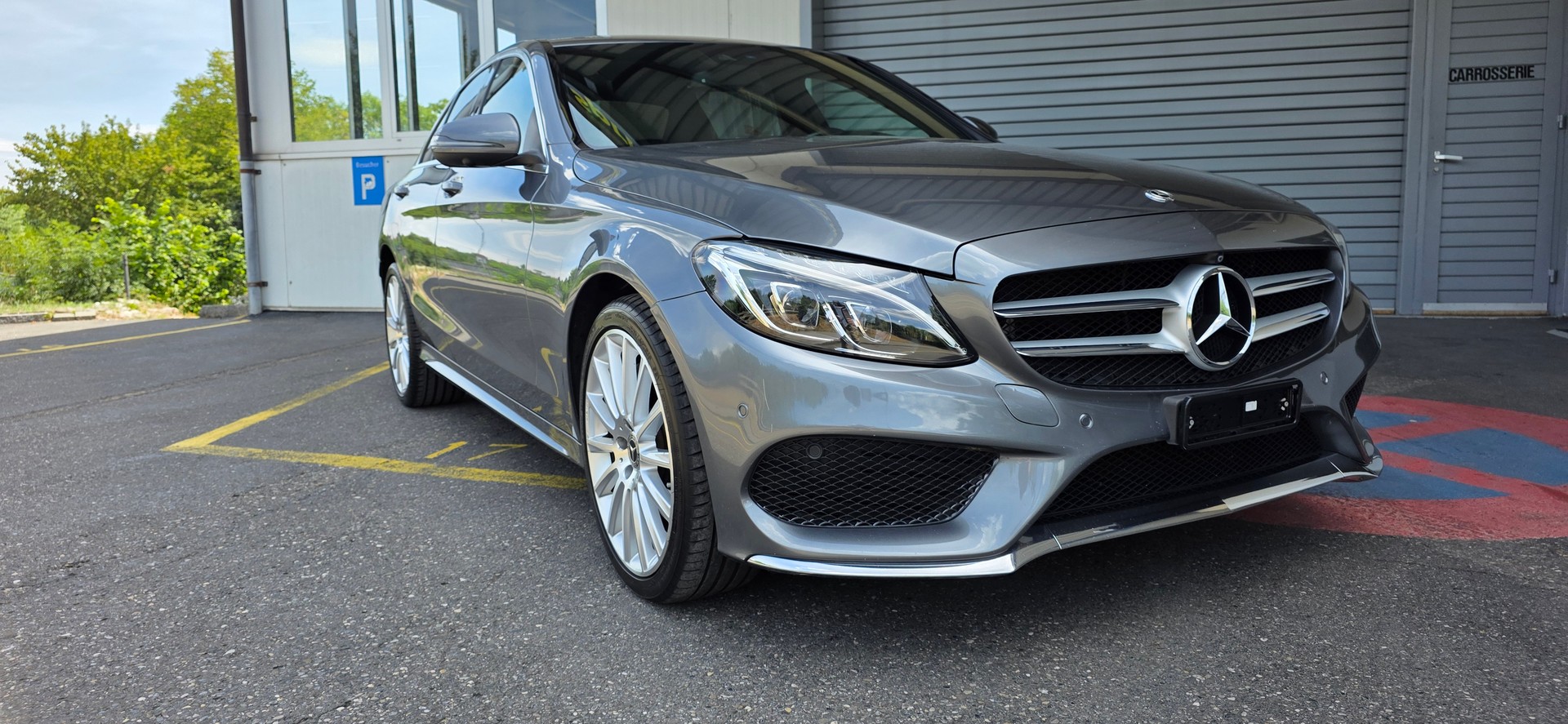 MERCEDES-BENZ C 250 d Swiss Star AMG Line 4Matic 9G-Tronic-image-2