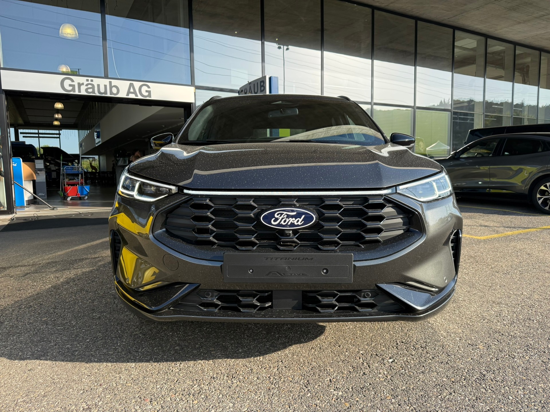 FORD Kuga 2.5 PHEV ST-Line X FWD-showroom-element-1