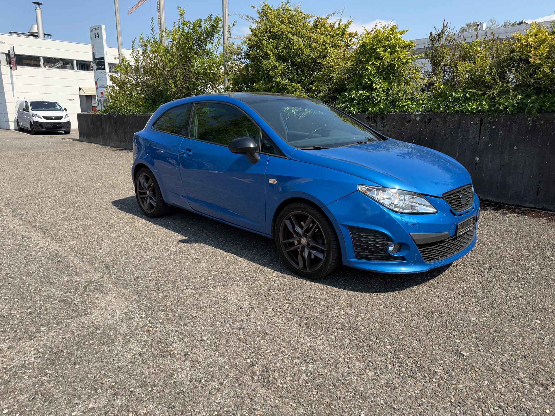SEAT Ibiza SC 1.4 TSI Cupra DSG-image-2