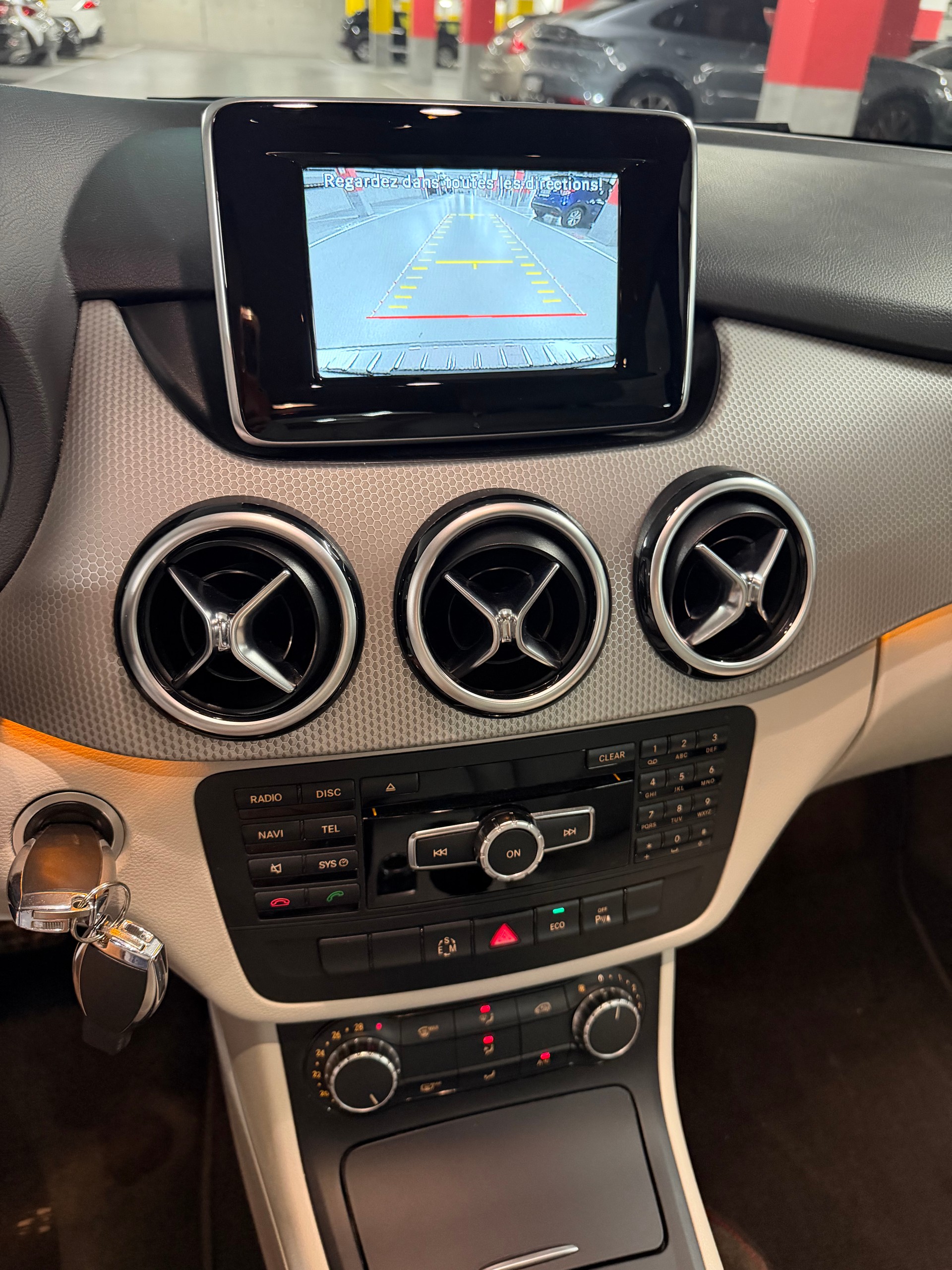 MERCEDES-BENZ B 220 4Matic 7G-DCT-image-9