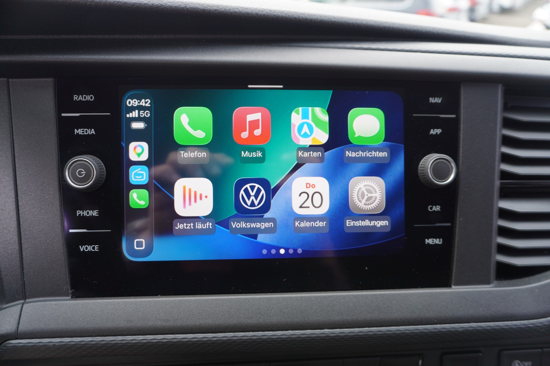 VW T6.1 2.0 TDI DSG EINBAUSCHRÄNKE!!!-image-24