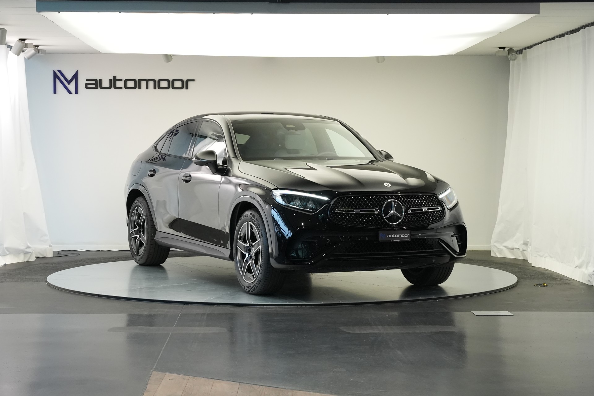 MERCEDES-BENZ GLC Coupé 200 4Matic AMG Line 9G-Tronic *AHK* *Assistenzpaket* *Lenkradheizung*-showroom-element-2