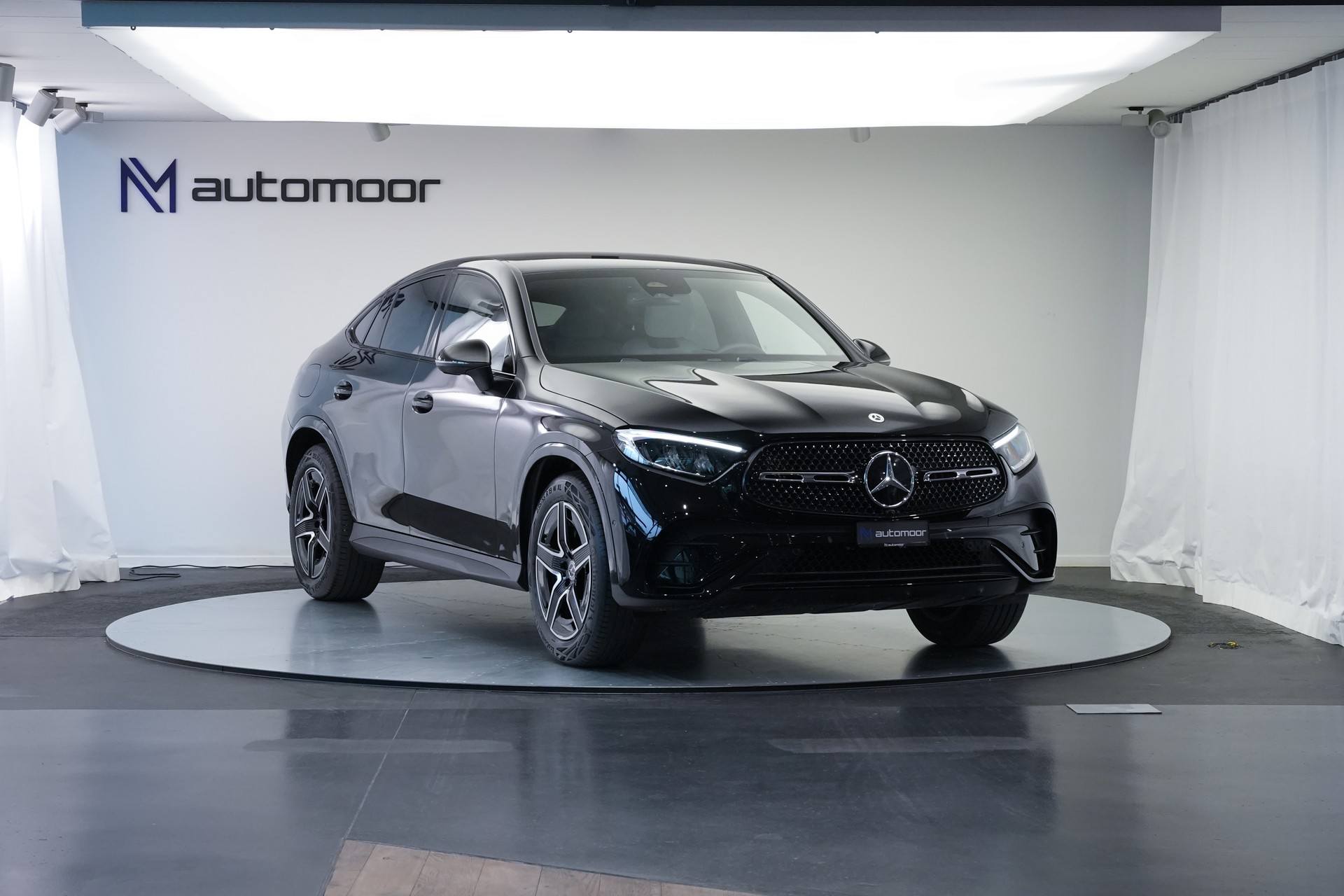 MERCEDES-BENZ GLC Coupé 200 4Matic AMG Line 9G-Tronic *AHK* *Assistenzpaket* *Lenkradheizung*-showroom-element-2