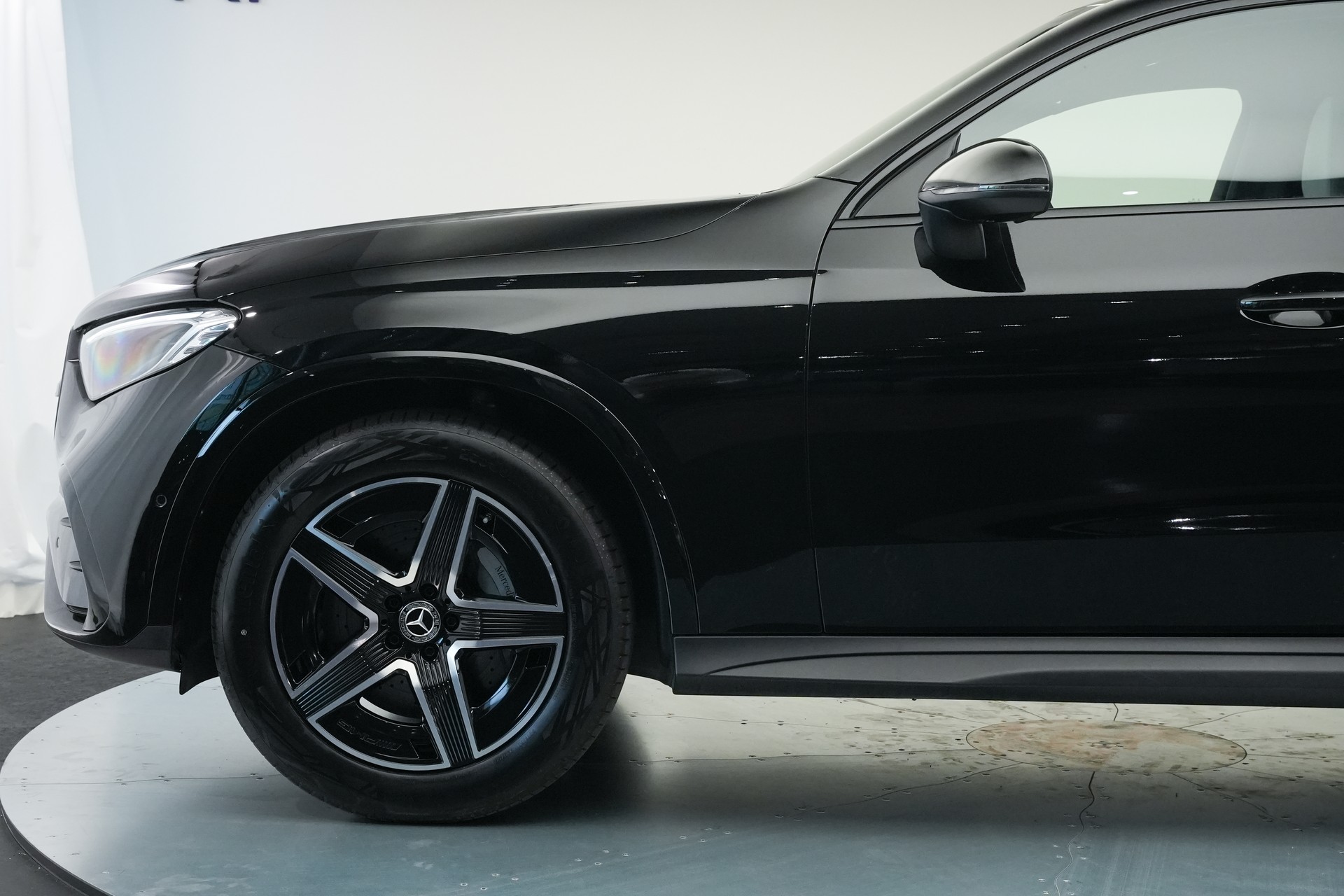 MERCEDES-BENZ GLC Coupé 200 4Matic AMG Line 9G-Tronic *AHK* *Assistenzpaket* *Lenkradheizung*-image-42