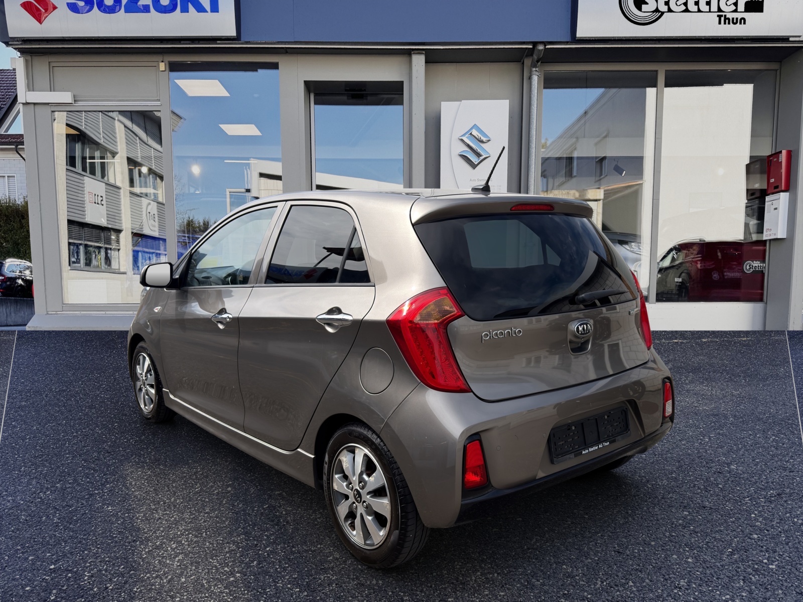 KIA Picanto 1.2 CVVT Swiss Champion-showroom-element-3