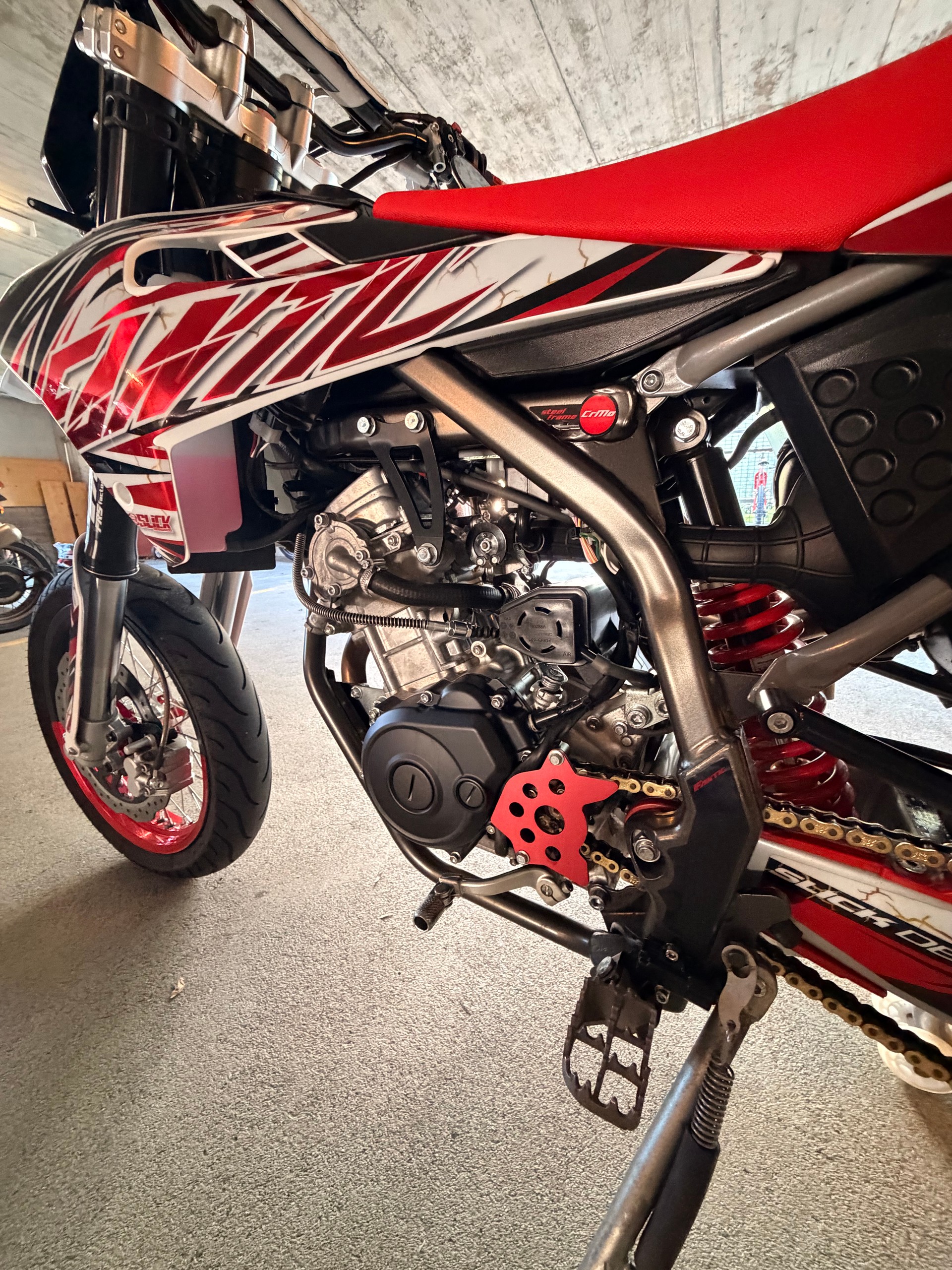 FANTIC Performance-image-2