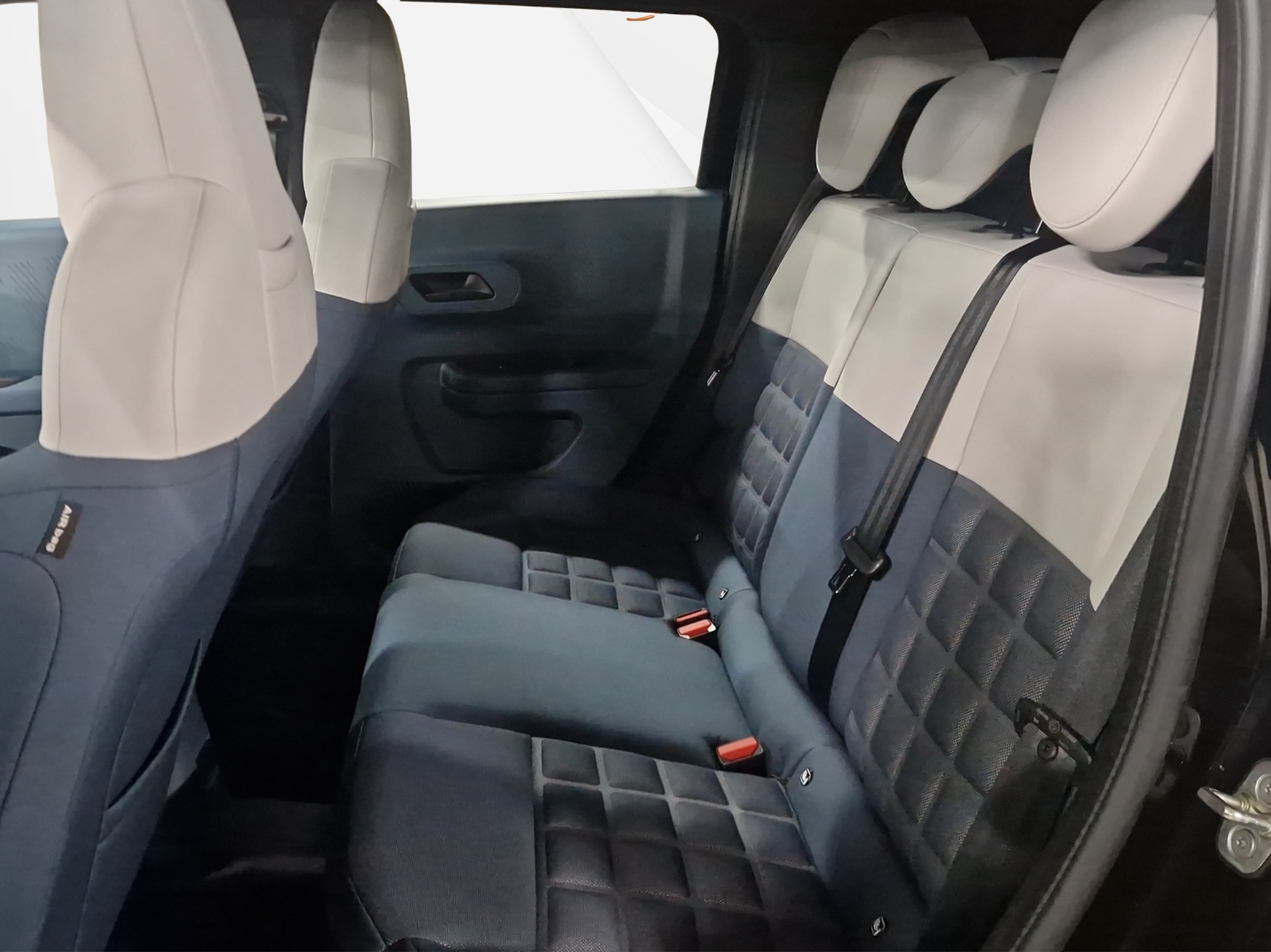 FIAT Grande Panda 1.2 Hybrid La Prima-image-7