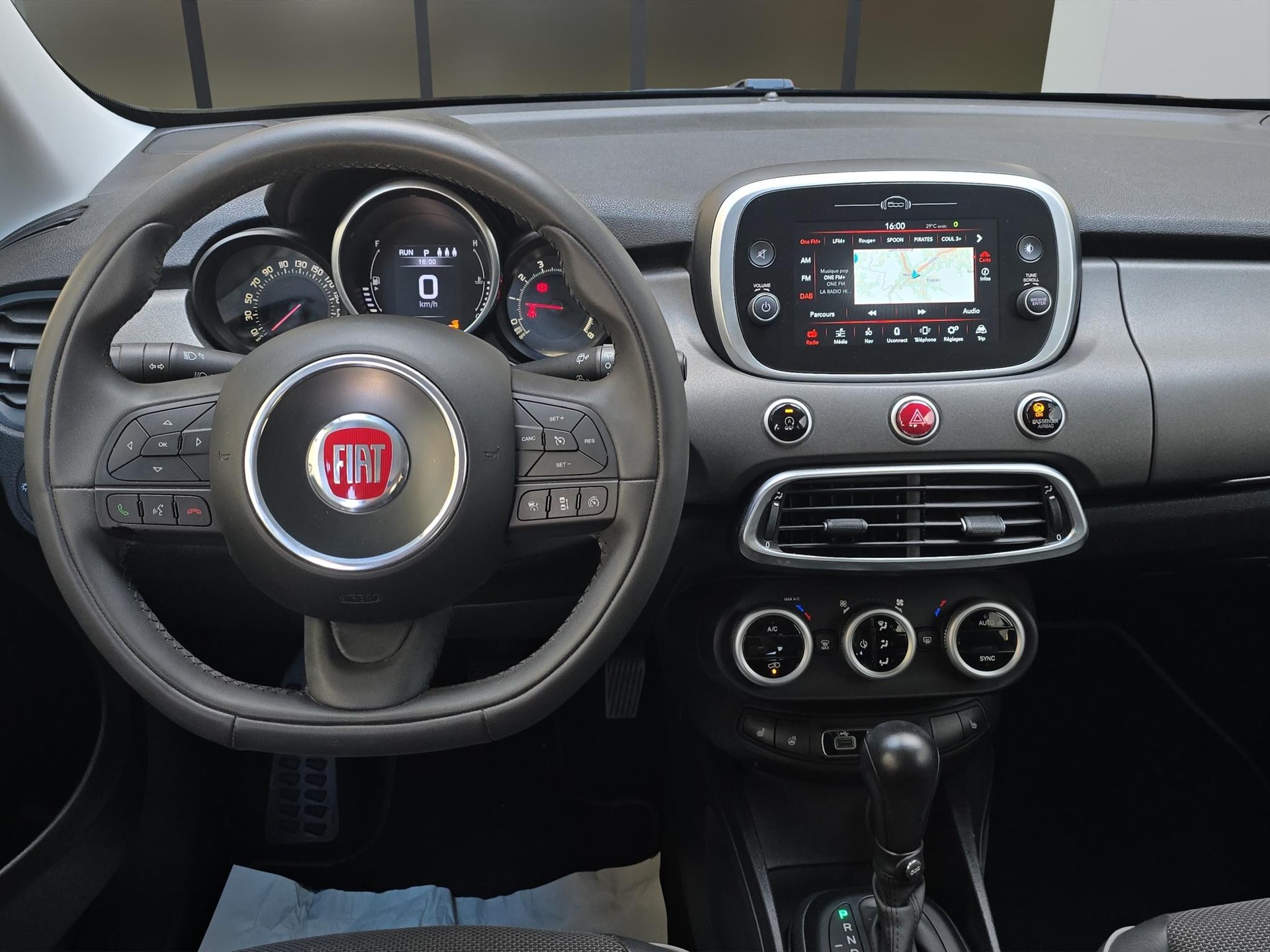 FIAT 500 X 1.4 MultiAir City Cross 4x4-image-9