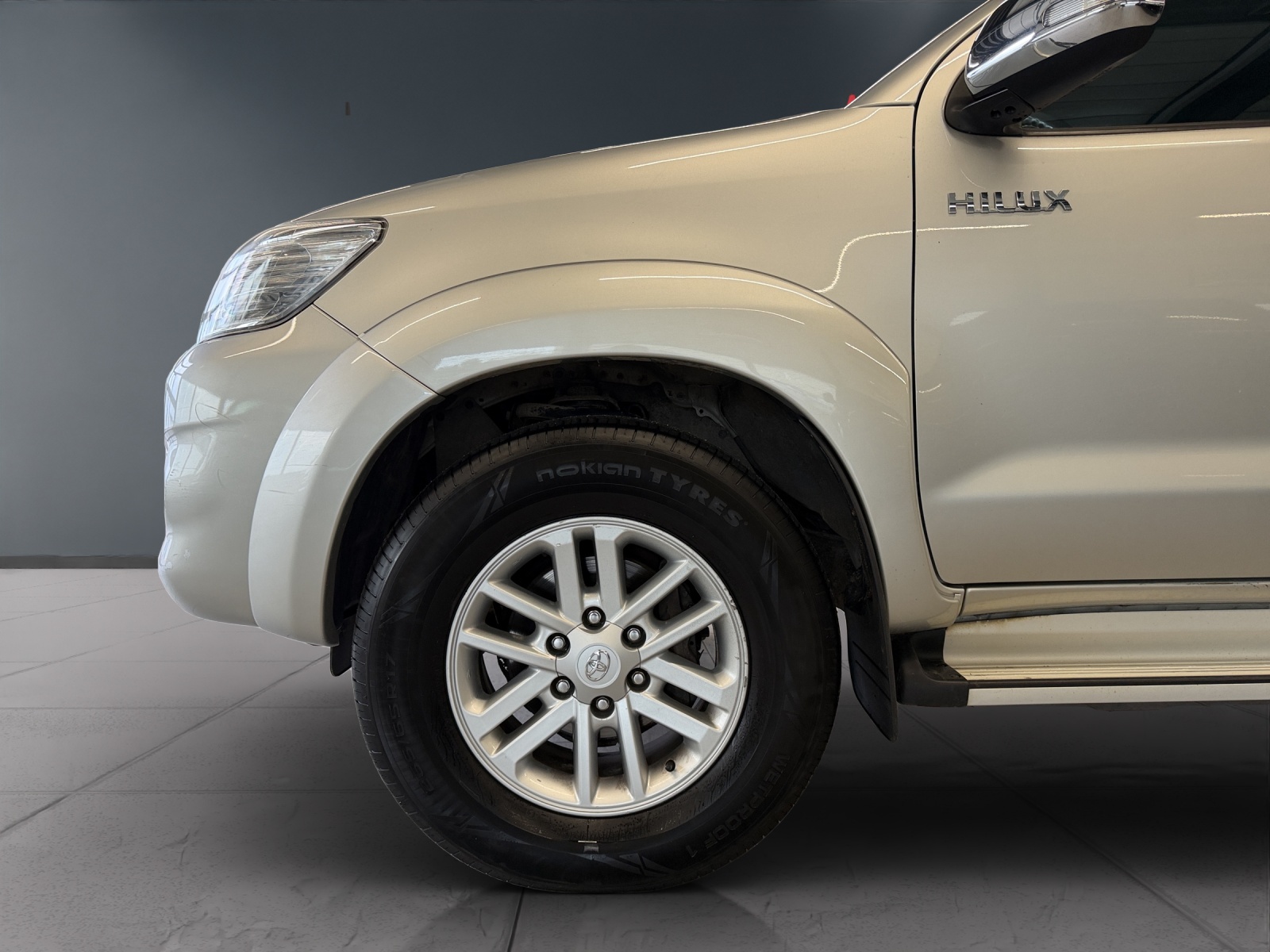 TOYOTA Hilux 3.0 DoubleCab LineaSol-image-10