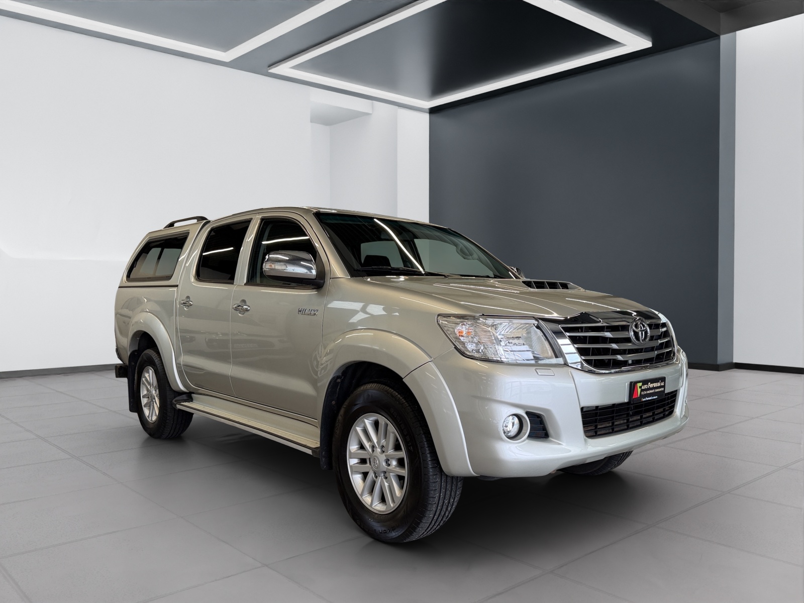 TOYOTA Hilux 3.0 DoubleCab LineaSol-image-6