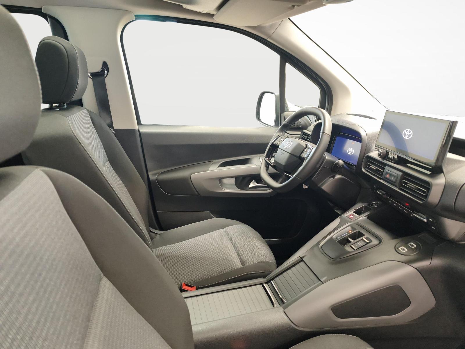 TOYOTA Proace City Verso L1 1.5 HDi 130 Style - Servizi inclusi-image-9