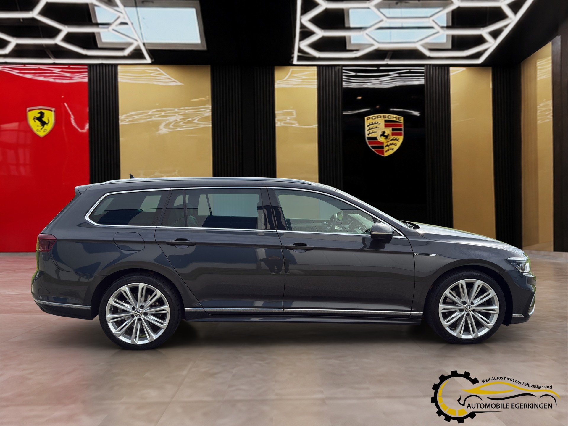 VW Passat Variant 2.0 TSI R-Line Edition 4Motion DSG-showroom-element-3