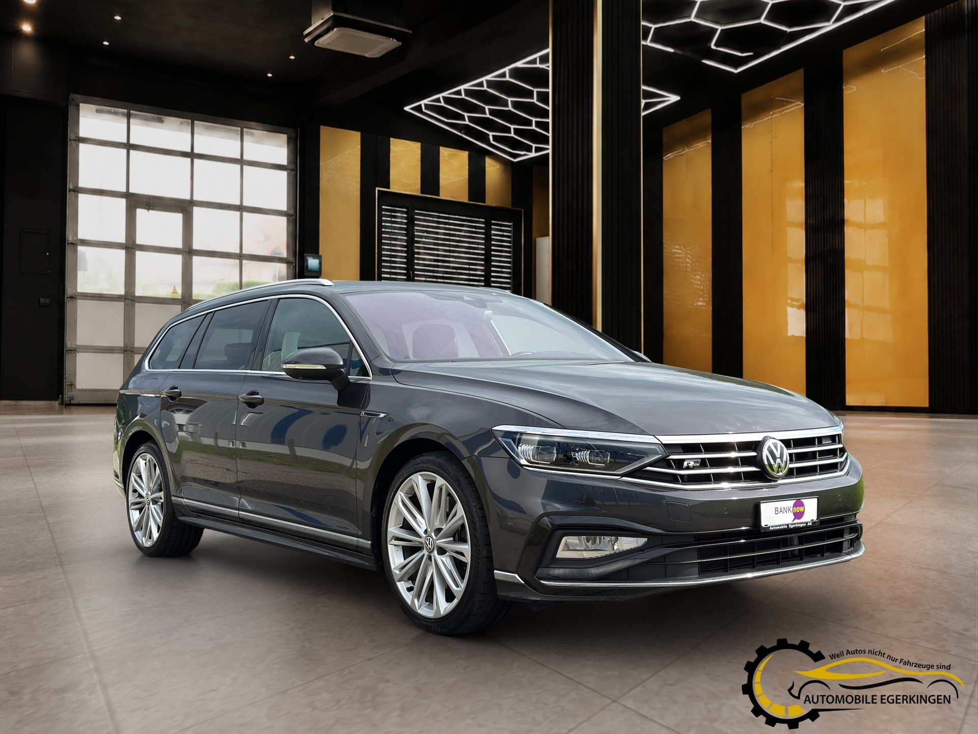 VW Passat Variant 2.0 TSI R-Line Edition 4Motion DSG-showroom-element-2