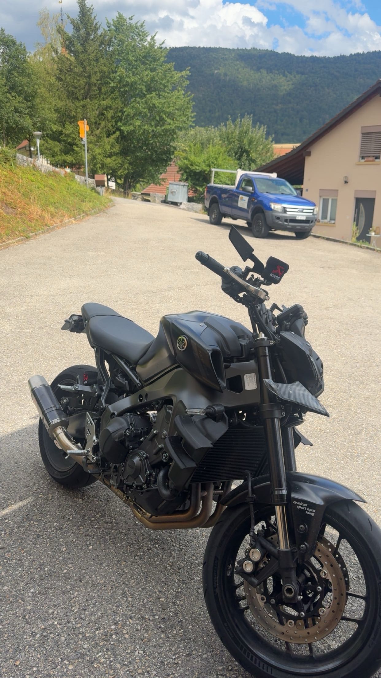 YAMAHA MT-09 (possibilité 35kw)-image-0