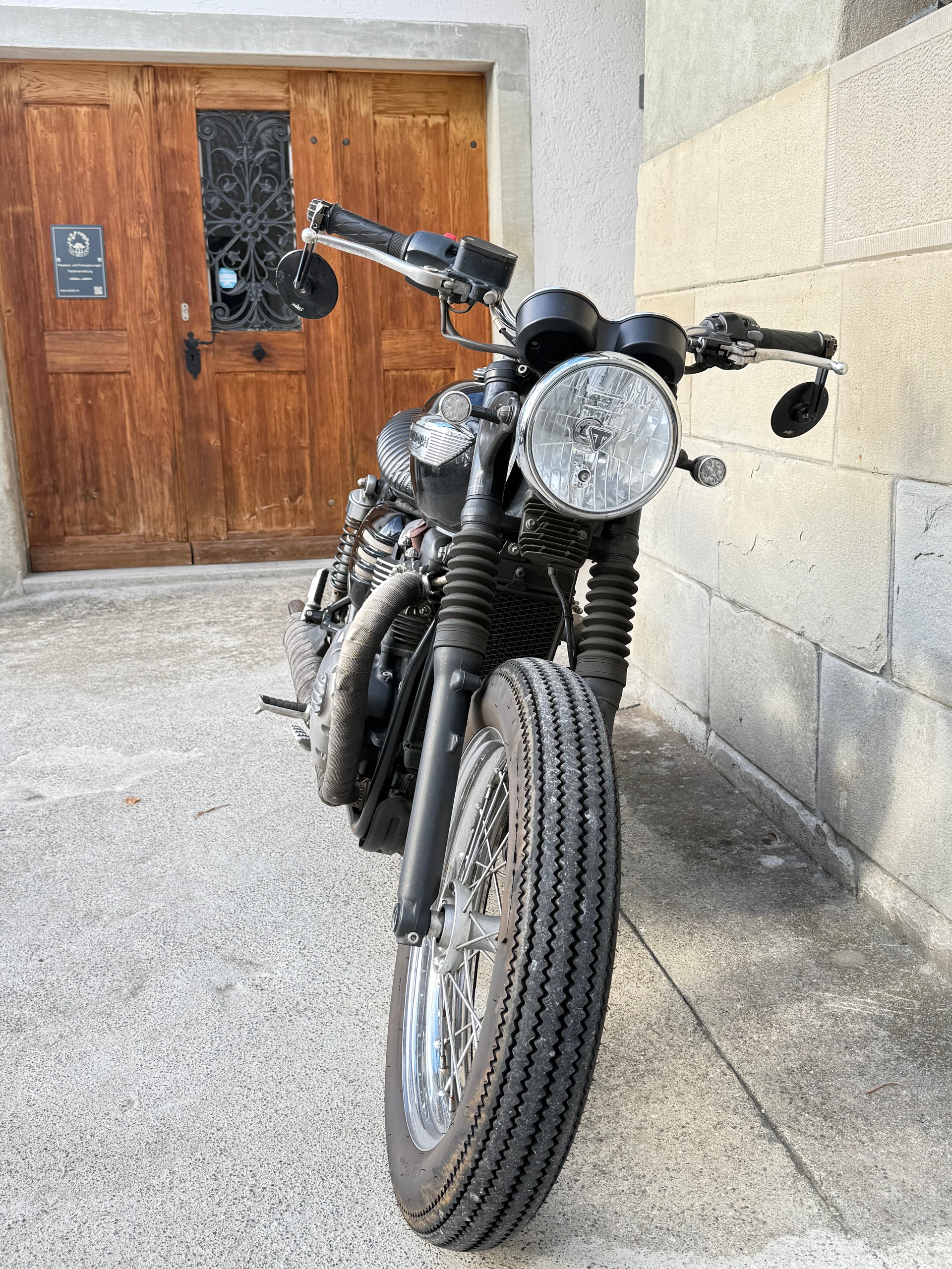 TRIUMPH Bonneville 900 T 100 ABS (35kW)-image-4