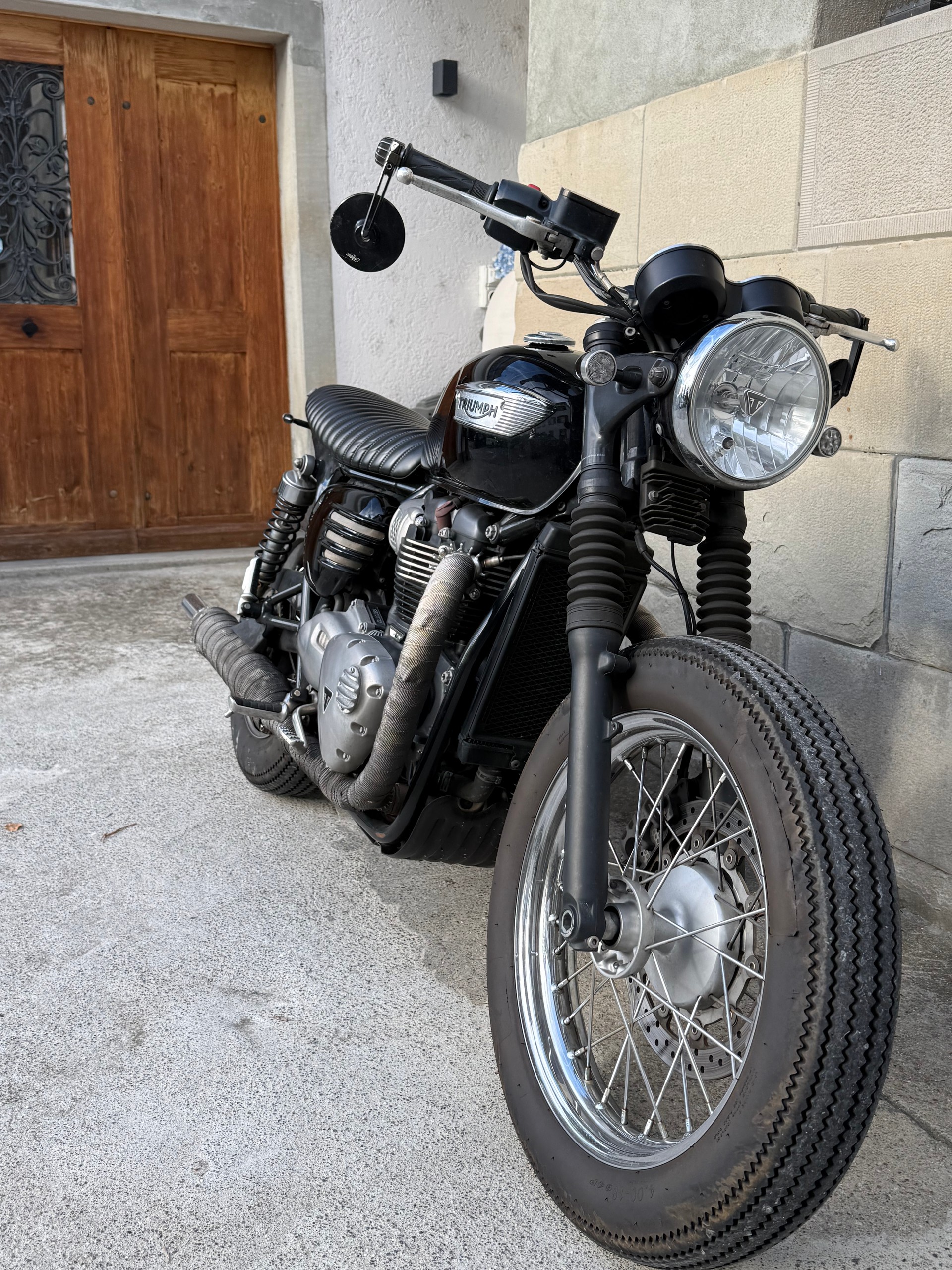 TRIUMPH Bonneville 900 T 100 ABS (35kW)-image-1
