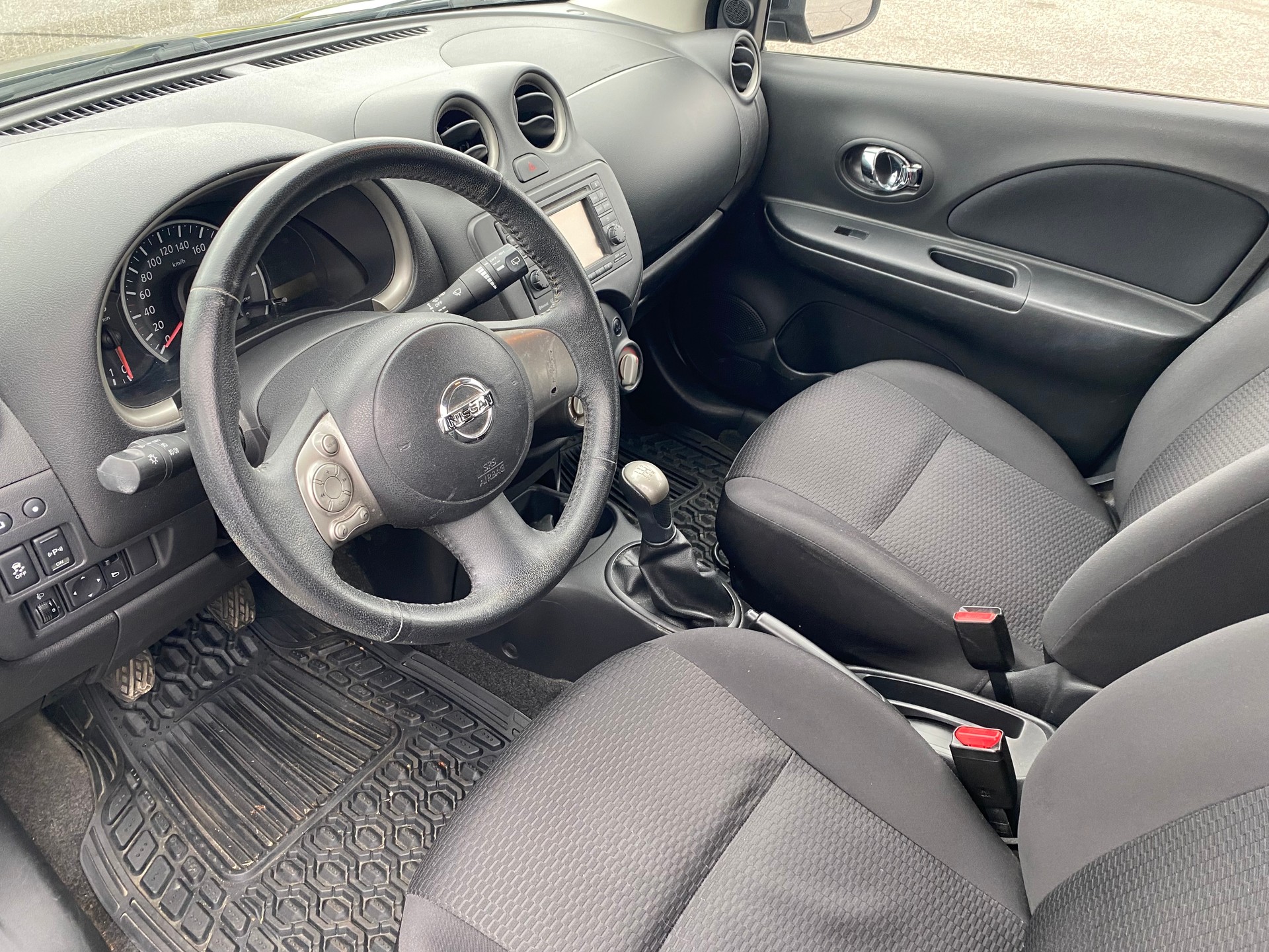 NISSAN Micra 1.2 30th Edition-image-4