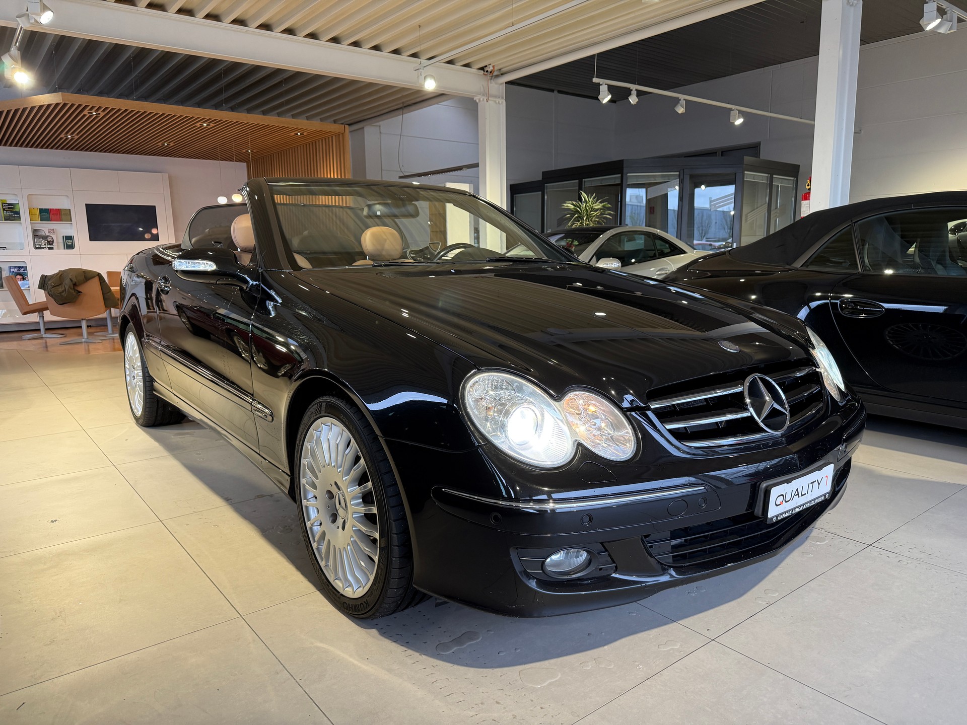 MERCEDES-BENZ CLK 280 Avantgarde *** SITZHEIZUNG / WINDSCHOTT / SPORTSITZE / PDC VORNE & HINTEN / LEDER / WINDSCHOTT ***