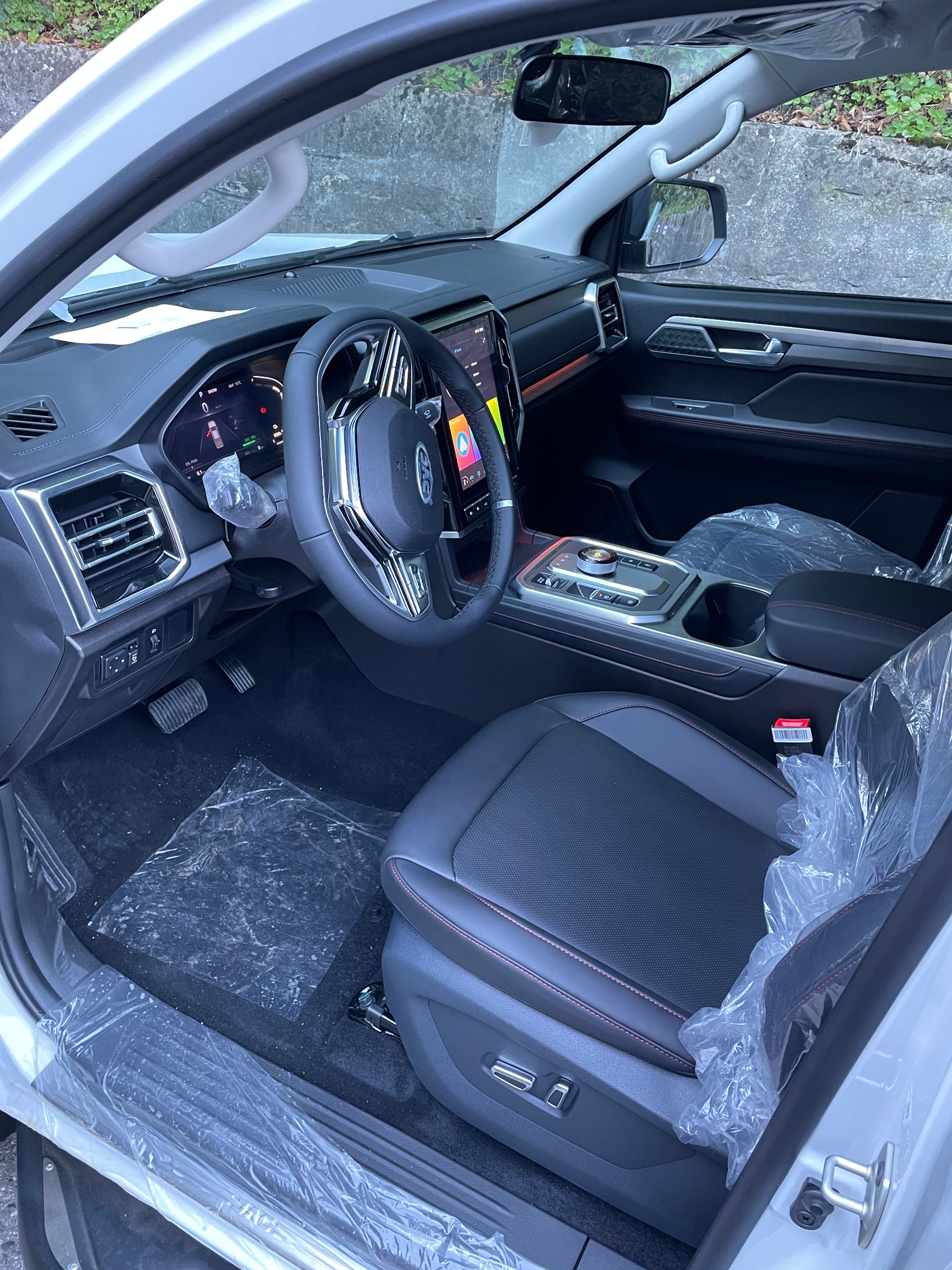 JAC JAC T9EV 4x4 - 100% Electrique - Pick-Up 88kWh - 330km-image-8