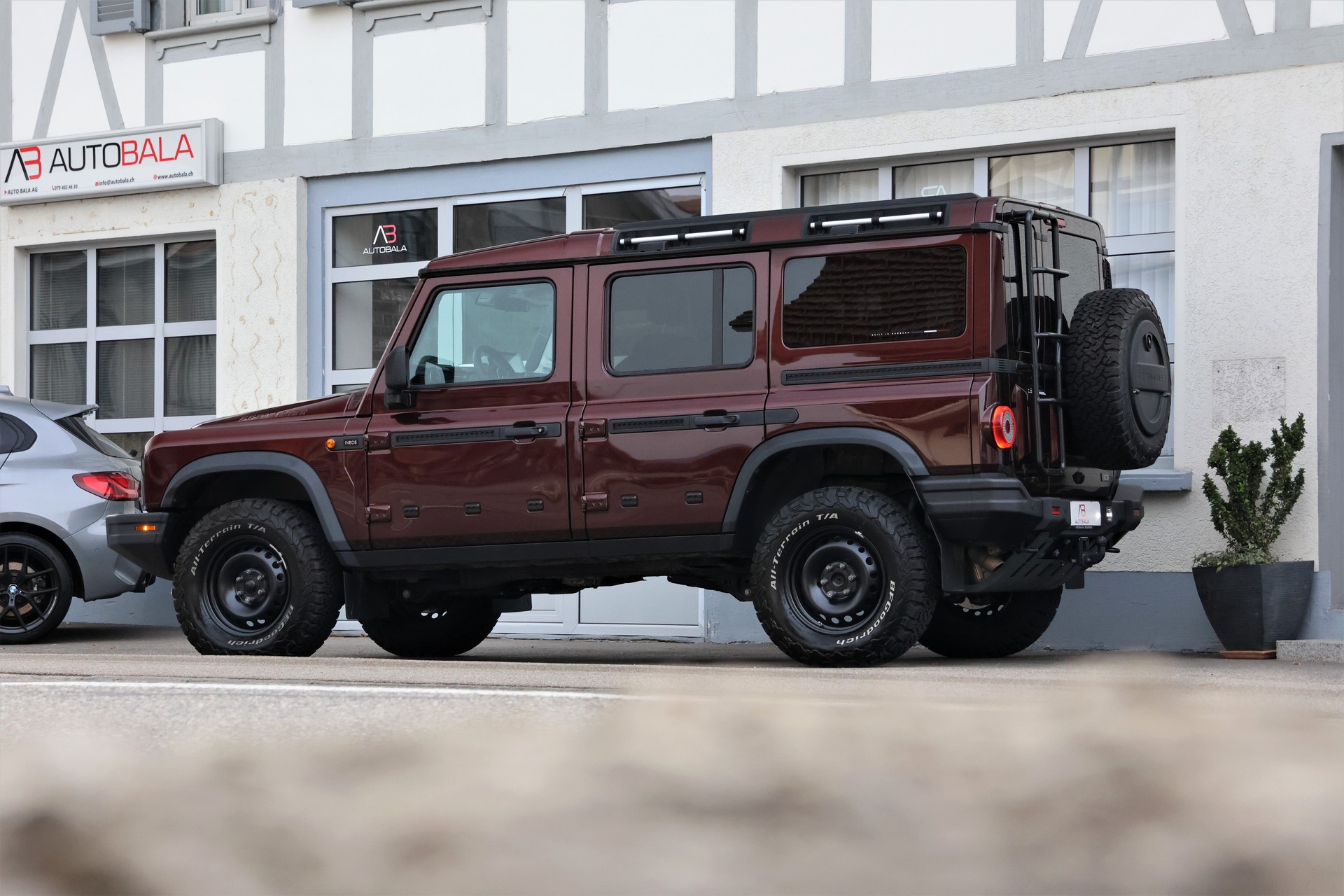 INEOS Grenadier 3.0D Fieldmaster Edition (CH) + 3'500KG AHK-showroom-element-3