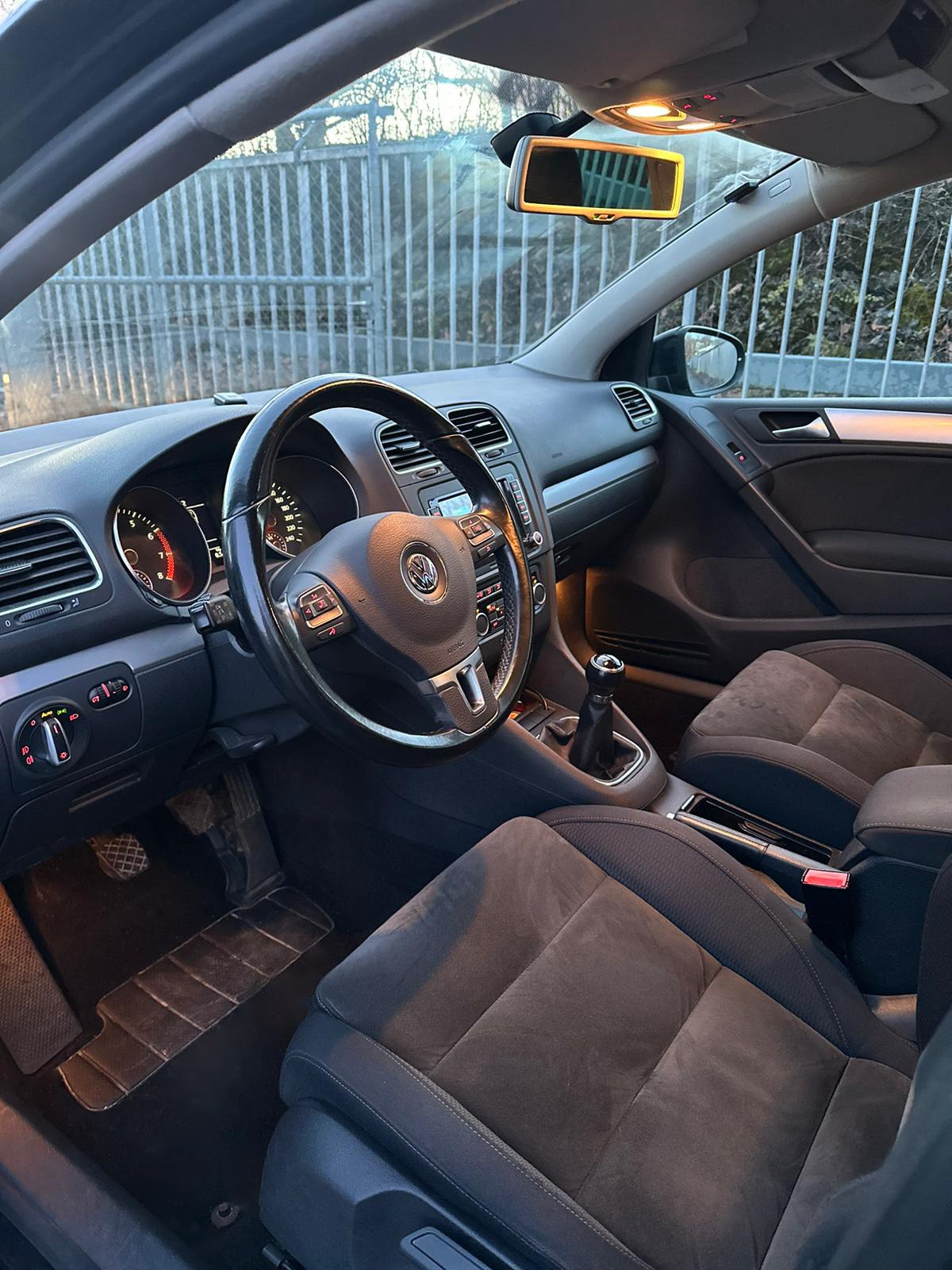 VW Golf 1.4 TSI Highline-image-8