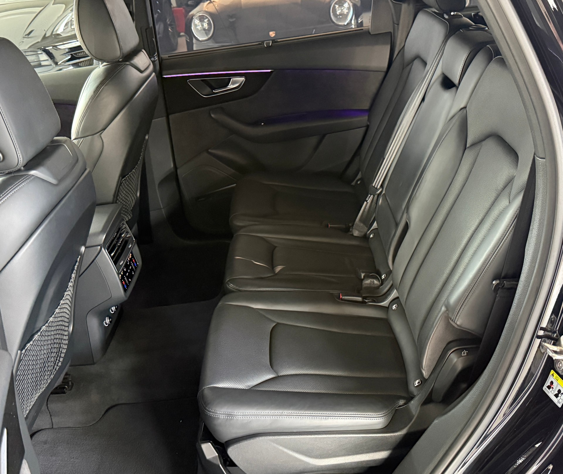 AUDI Q7 50 TDI quattro S Line tiptronic ***7-PLATZ***PANORAMADACH***LENKRADHEIZUNG***LUFTFEDERUNG***ALL-BLACK***-image-34