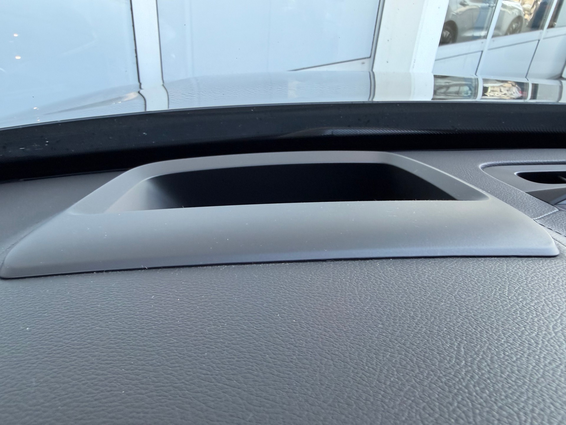 VOLVO XC90 B5 Diesel Mild Hybrid AWD R-Design Geartronic-image-13