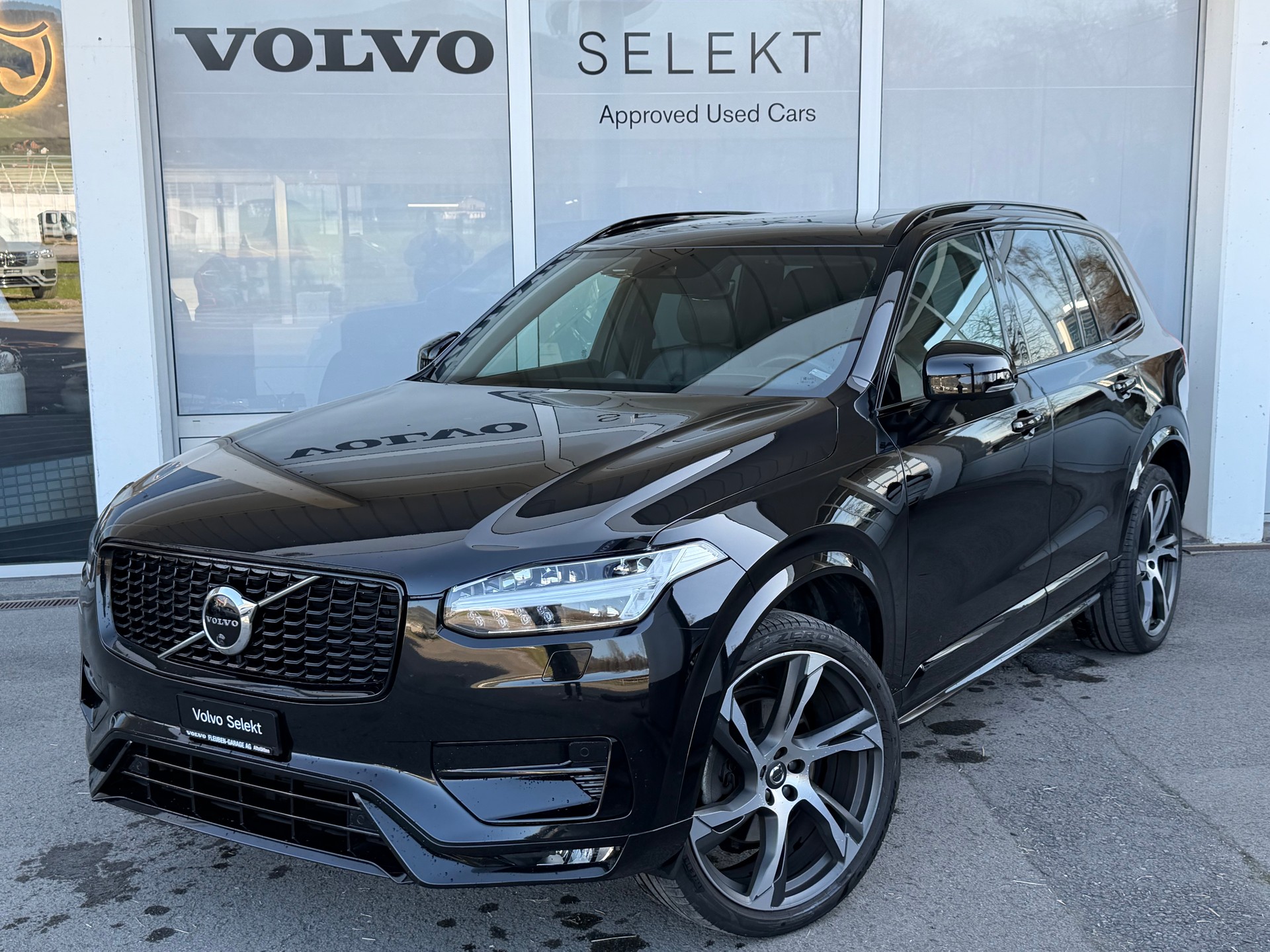 VOLVO XC90 B5 Diesel Mild Hybrid AWD R-Design Geartronic