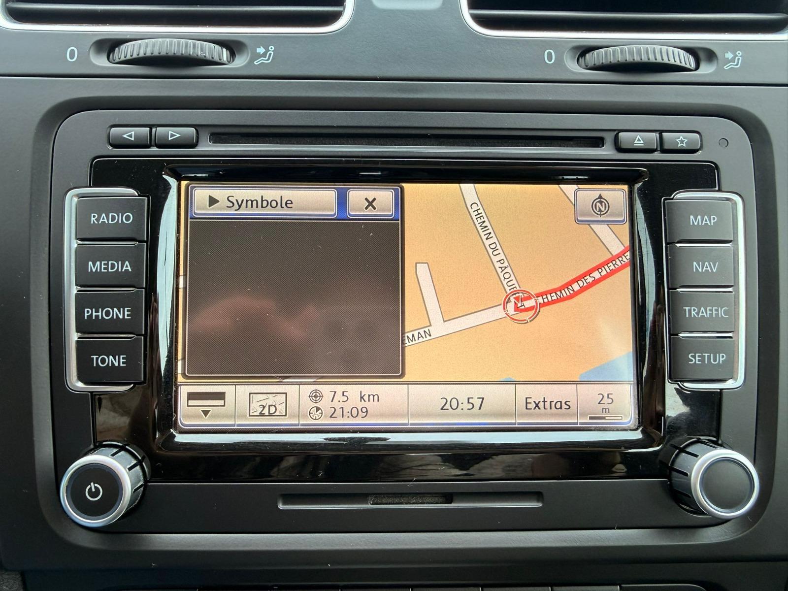 VW Golf 1.2 TSI Trendline DSG-image-22