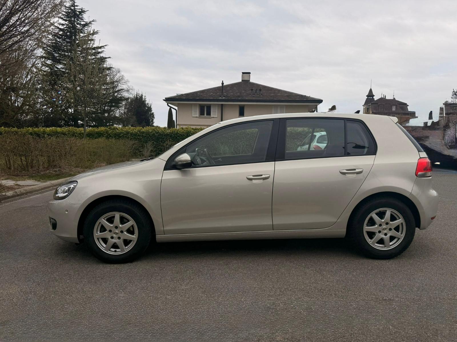 VW Golf 1.2 TSI Trendline DSG-showroom-element-3