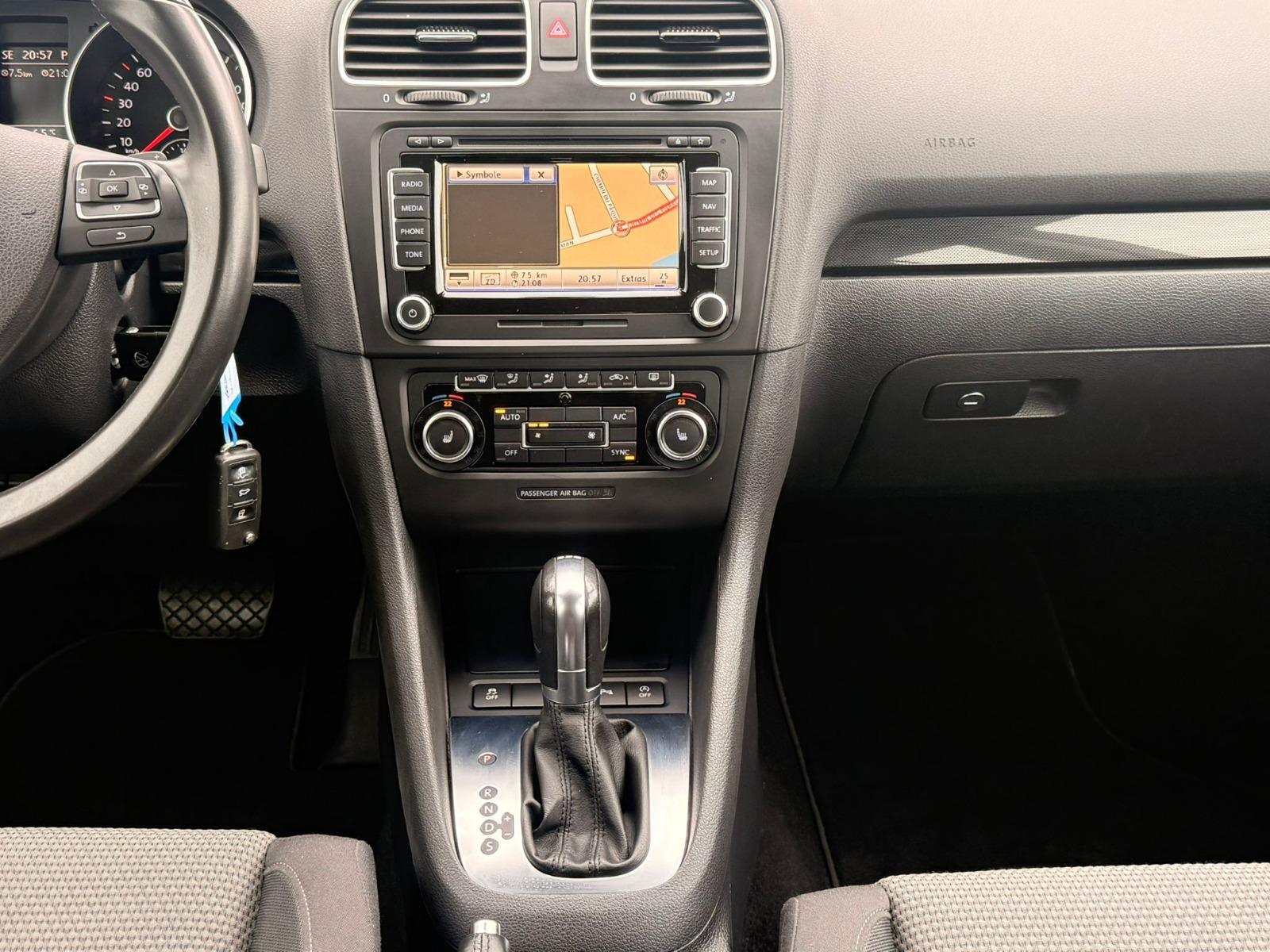 VW Golf 1.2 TSI Trendline DSG-image-24