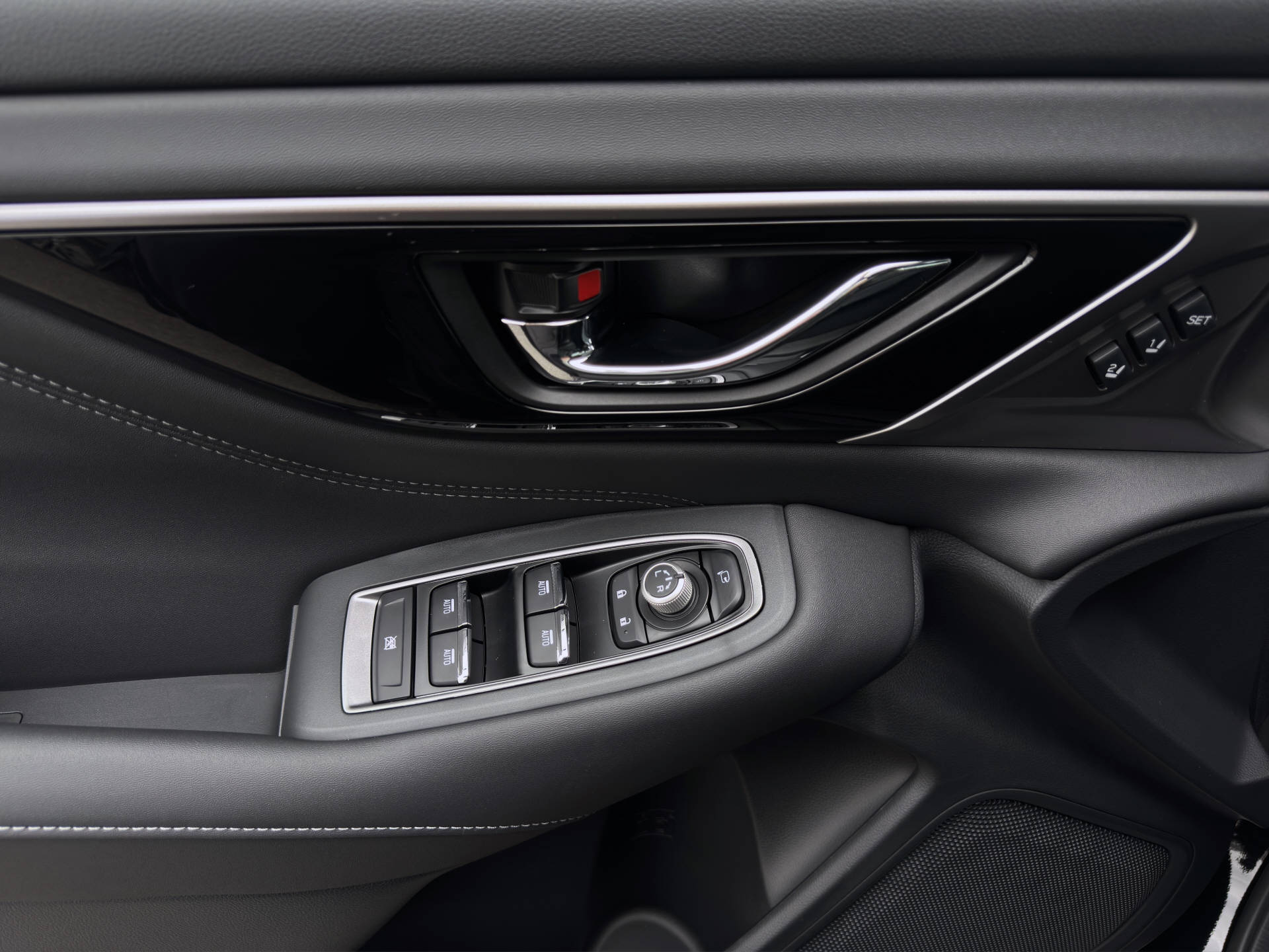 SUBARU Outback 2.5i Final Edition-image-12