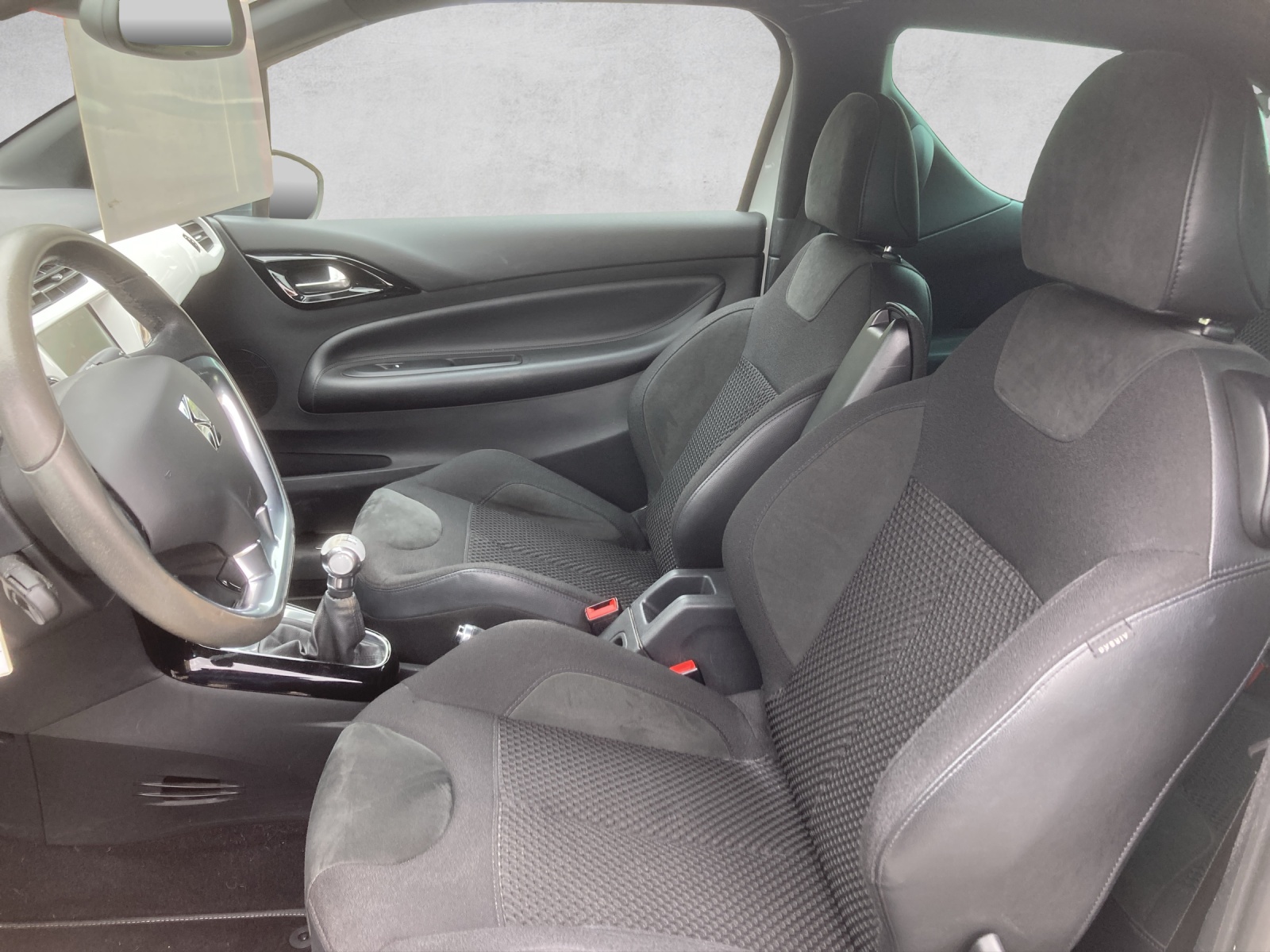 DS AUTOMOBILES DS3 Cabrio 1.6 VTi SO Chic-image-6