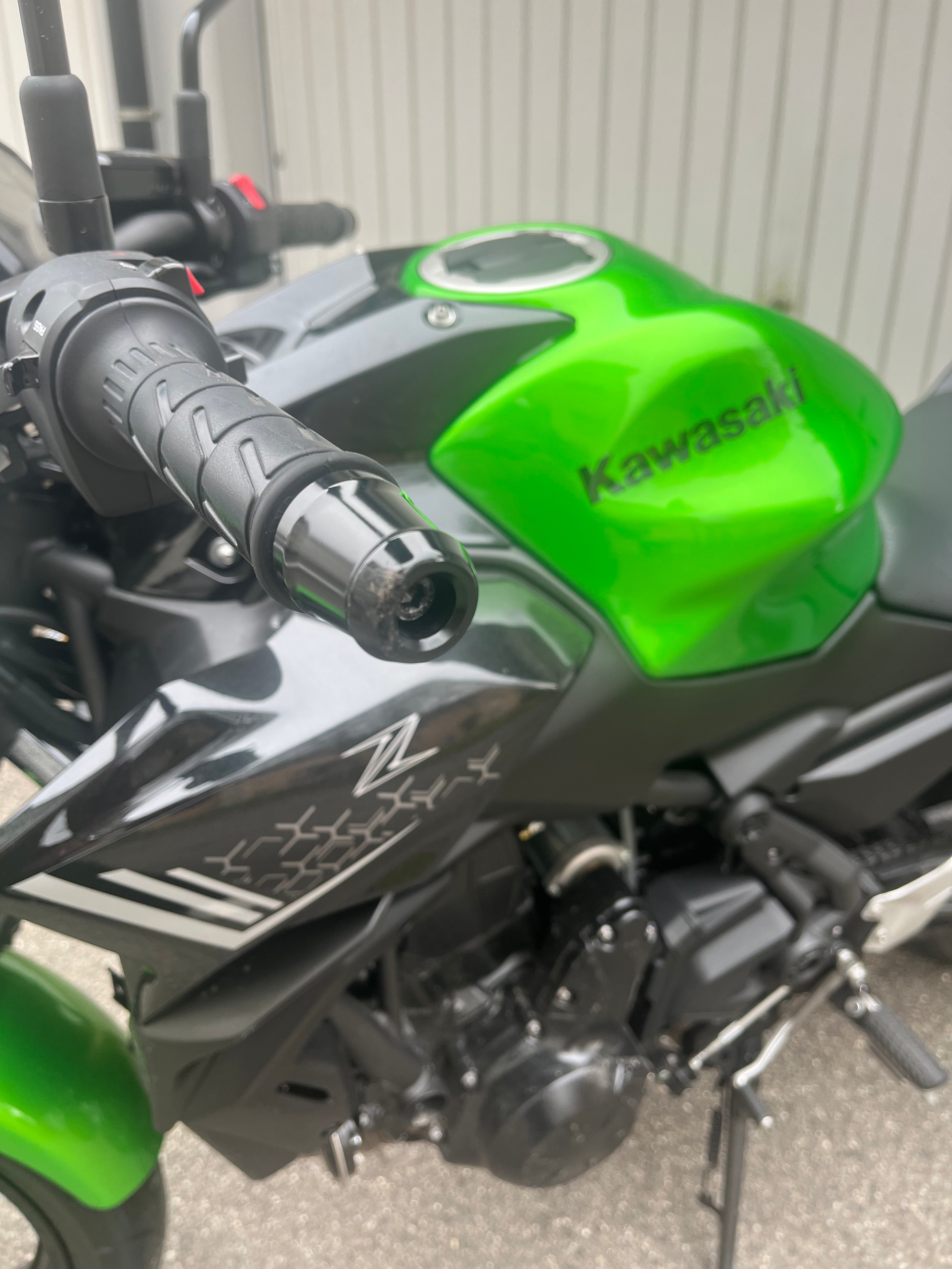 KAWASAKI Z 650-image-2