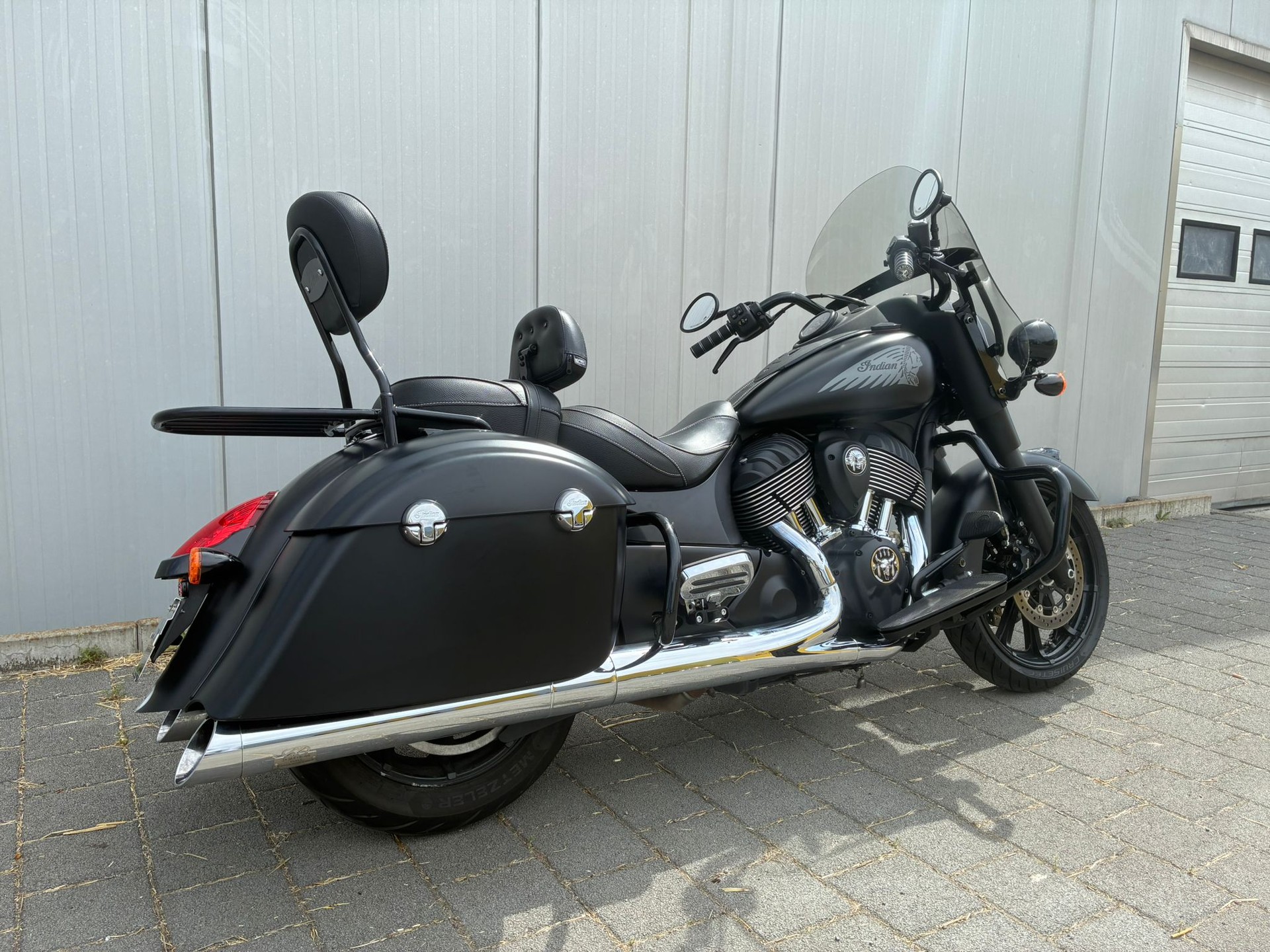 INDIAN Springfield Dark Horse-image-3