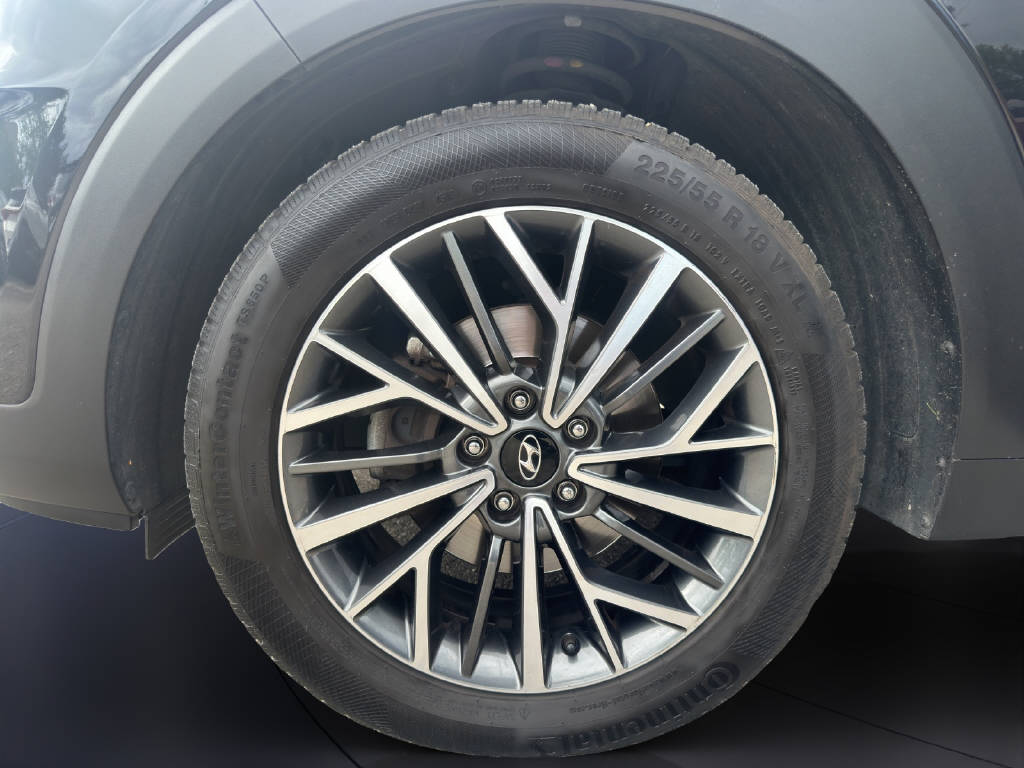 HYUNDAI TUCSON 1.6 T-GDi Amplia 4WD-image-8