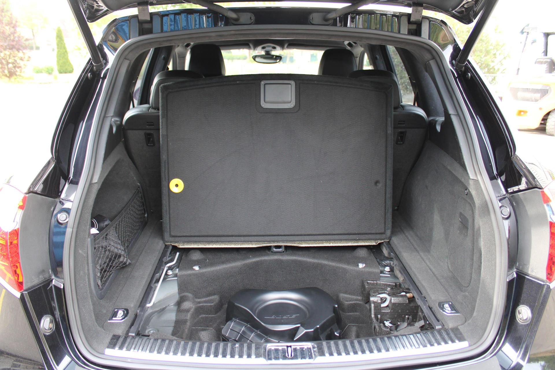 PORSCHE Cayenne Turbo-image-15
