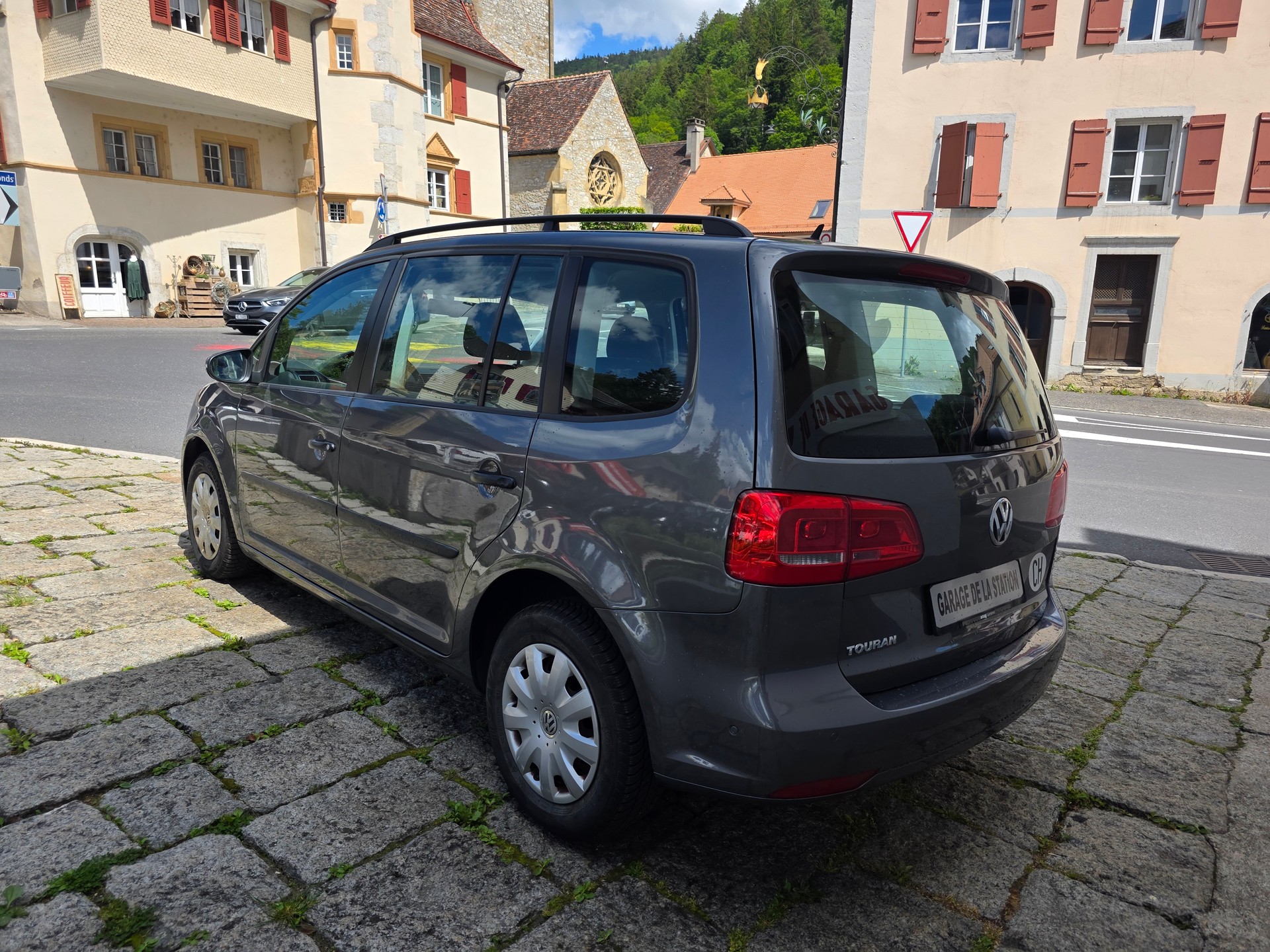 VW Touran 1.2 TSI Trendline-image-5