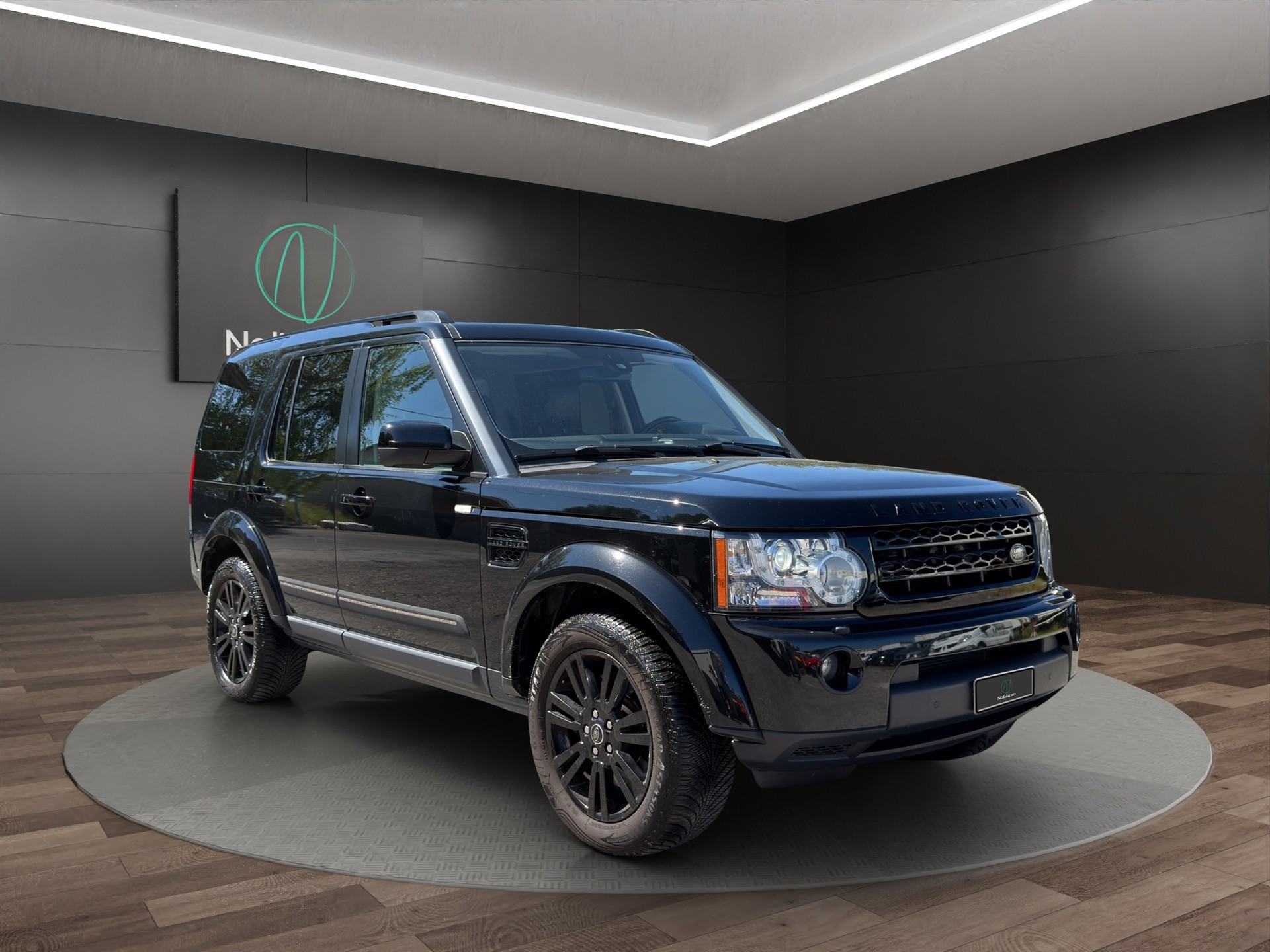 LAND ROVER Discovery 3.0 SDV6 HSE Automatic-showroom-element-3