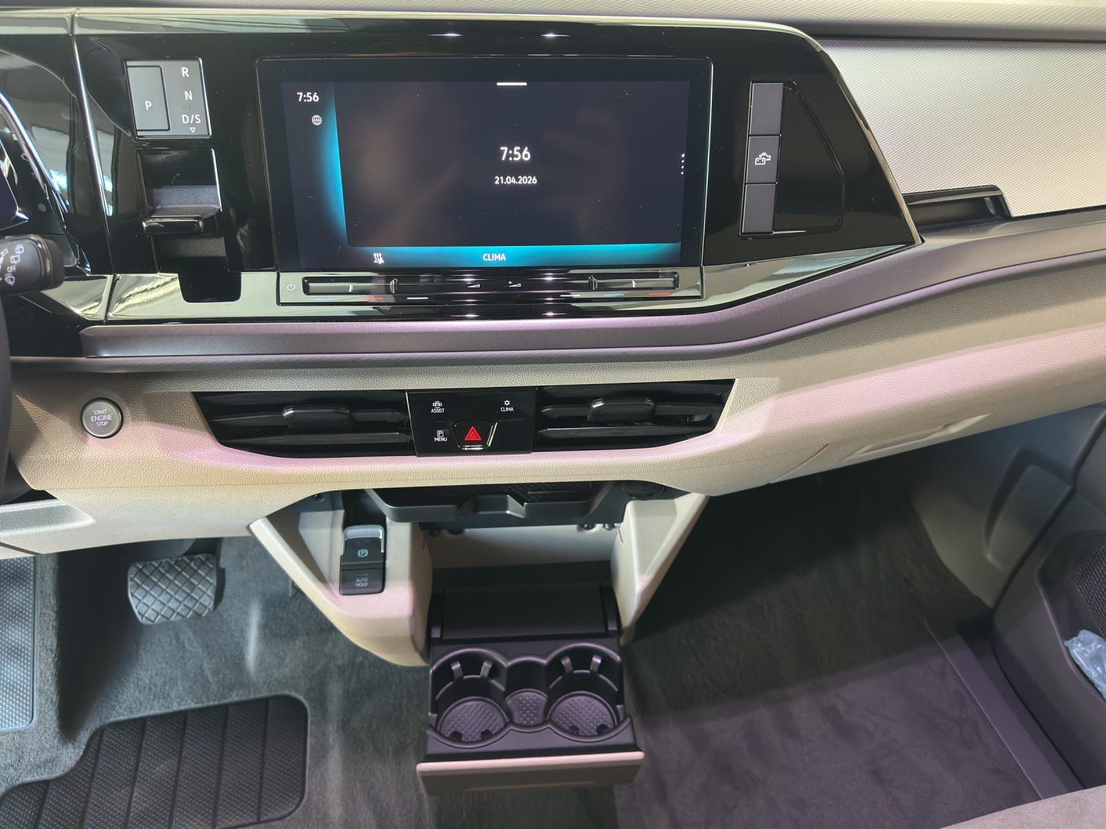 VW California 2.0 TDI Beach Tour-image-10