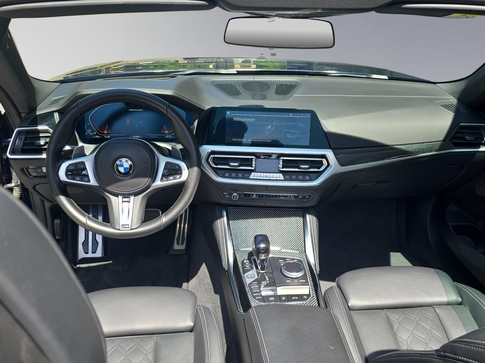 BMW M440i xDrive Cabrio-image-8