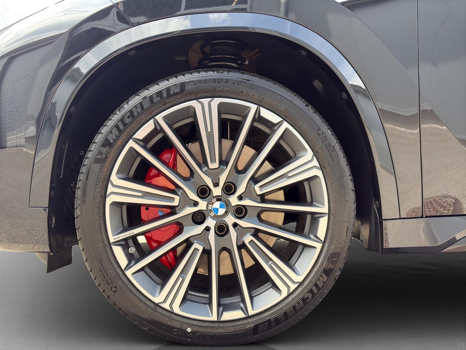 BMW X1 M35i-image-8