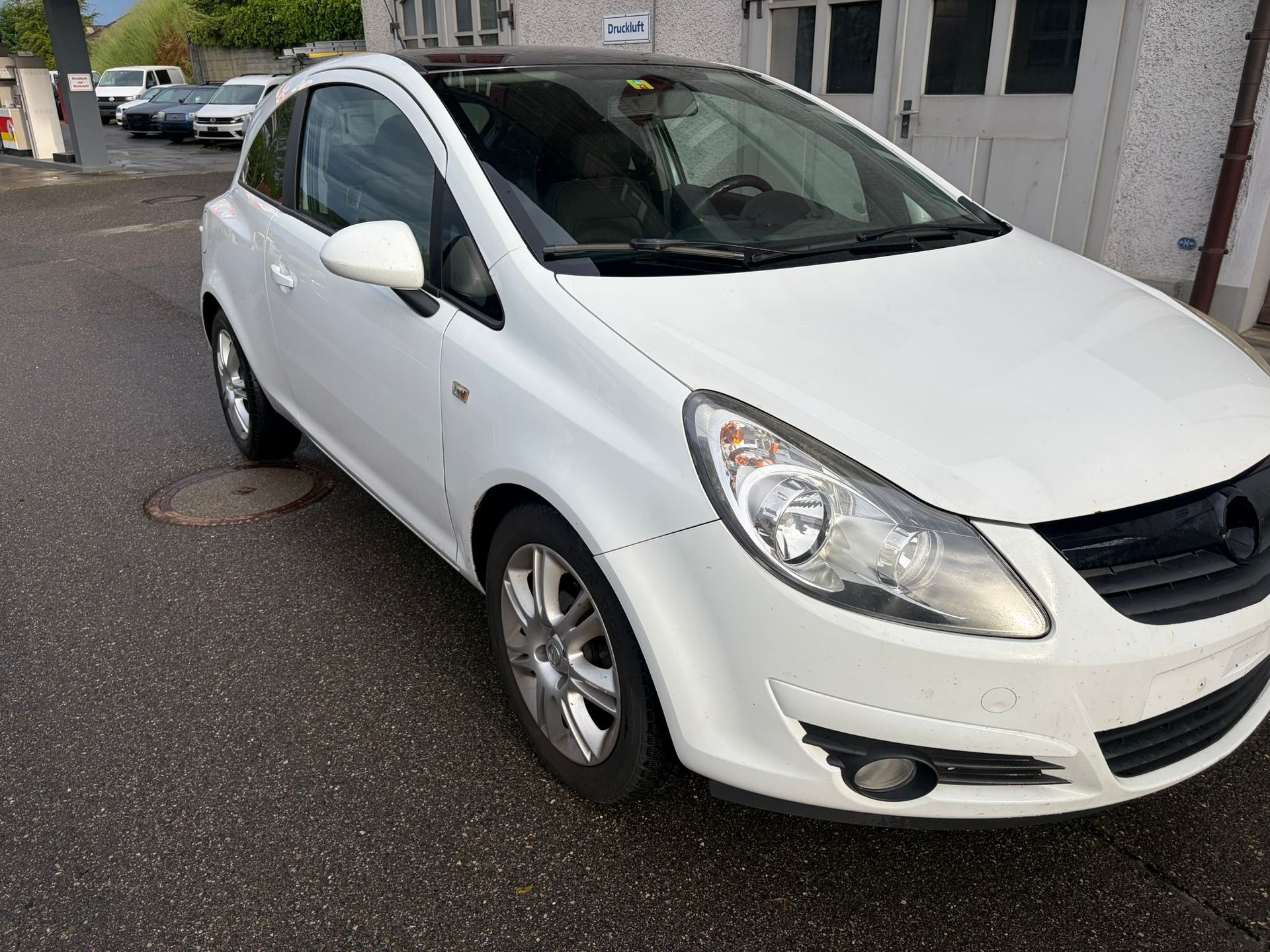 OPEL Corsa 1.4 TP Enjoy-image-1