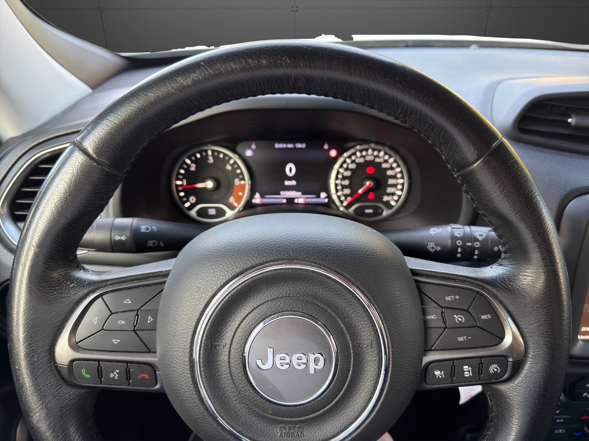 JEEP Renegade 2.0 MJ Limited AWD-image-13
