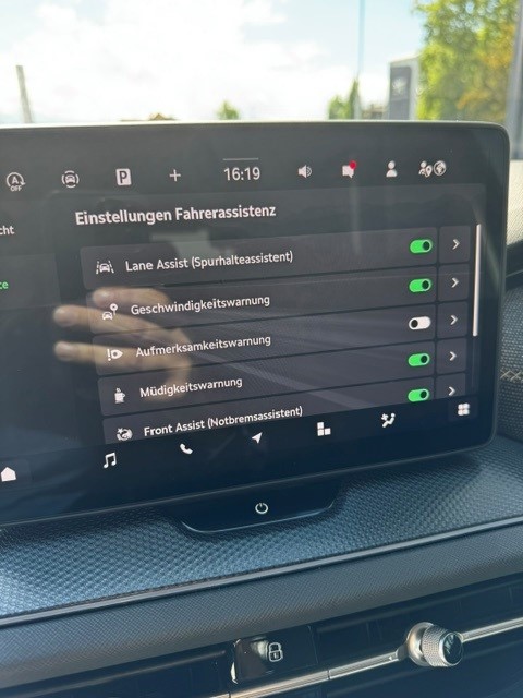 SKODA Kodiaq 1.5 TSI mHEV Selection-image-8