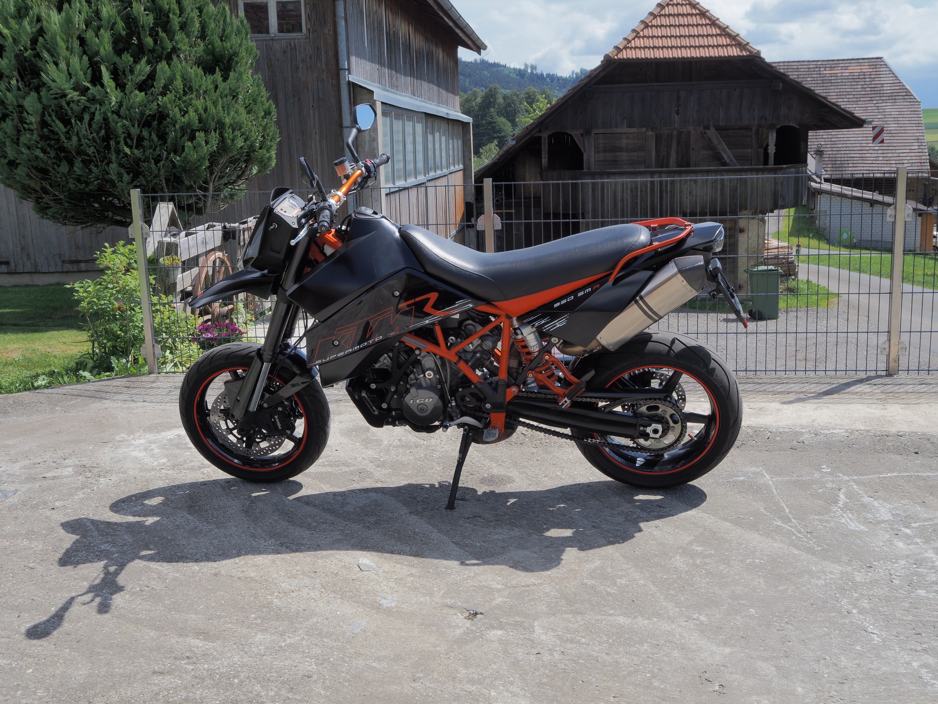 KTM 950 Supermoto R-image-4