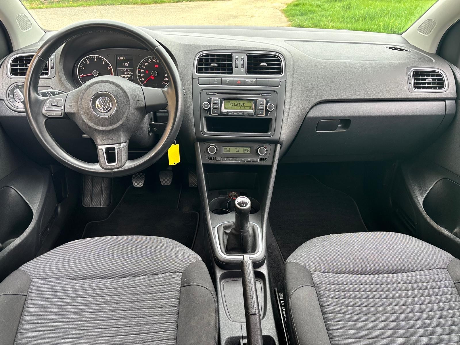 VW Polo 1.4 16V Comfortline-image-11